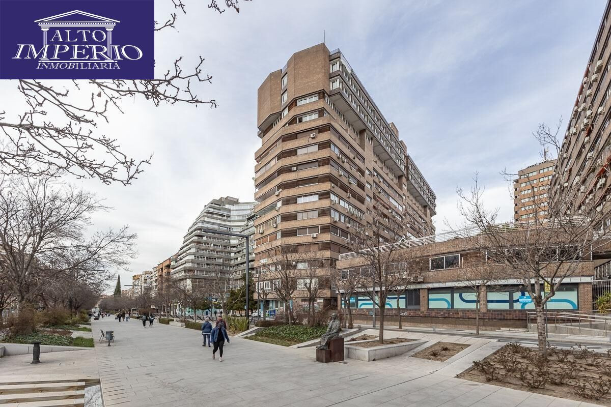 Piso en Avda. Constitución