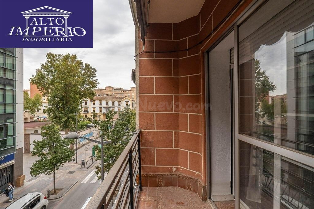 Pisazo en venta en calle Obispo Hurtado