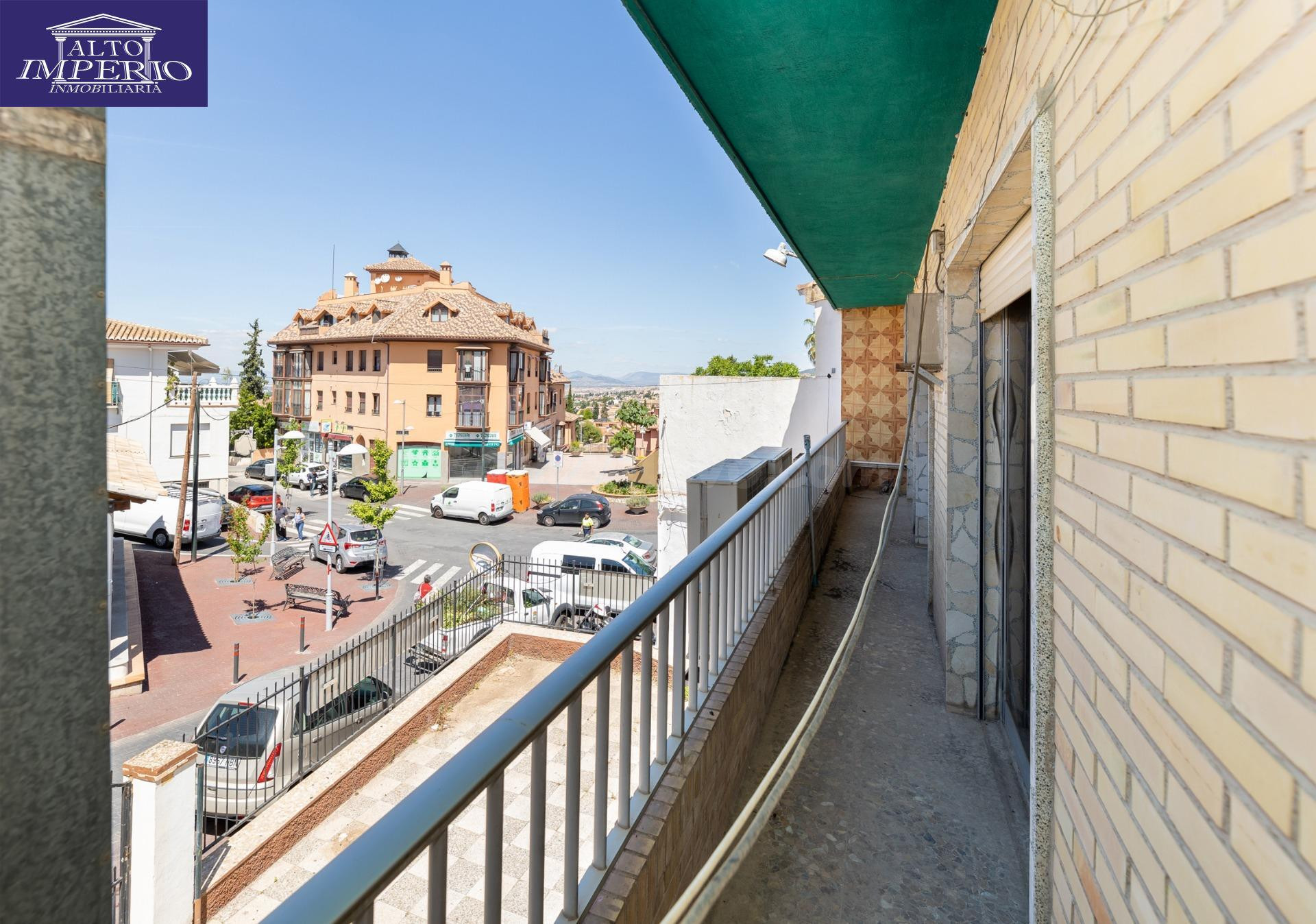 GRAN OPORTUNIDAD, EDIFICIO A LA VENTA EN BARRIO DE MONACHIL.