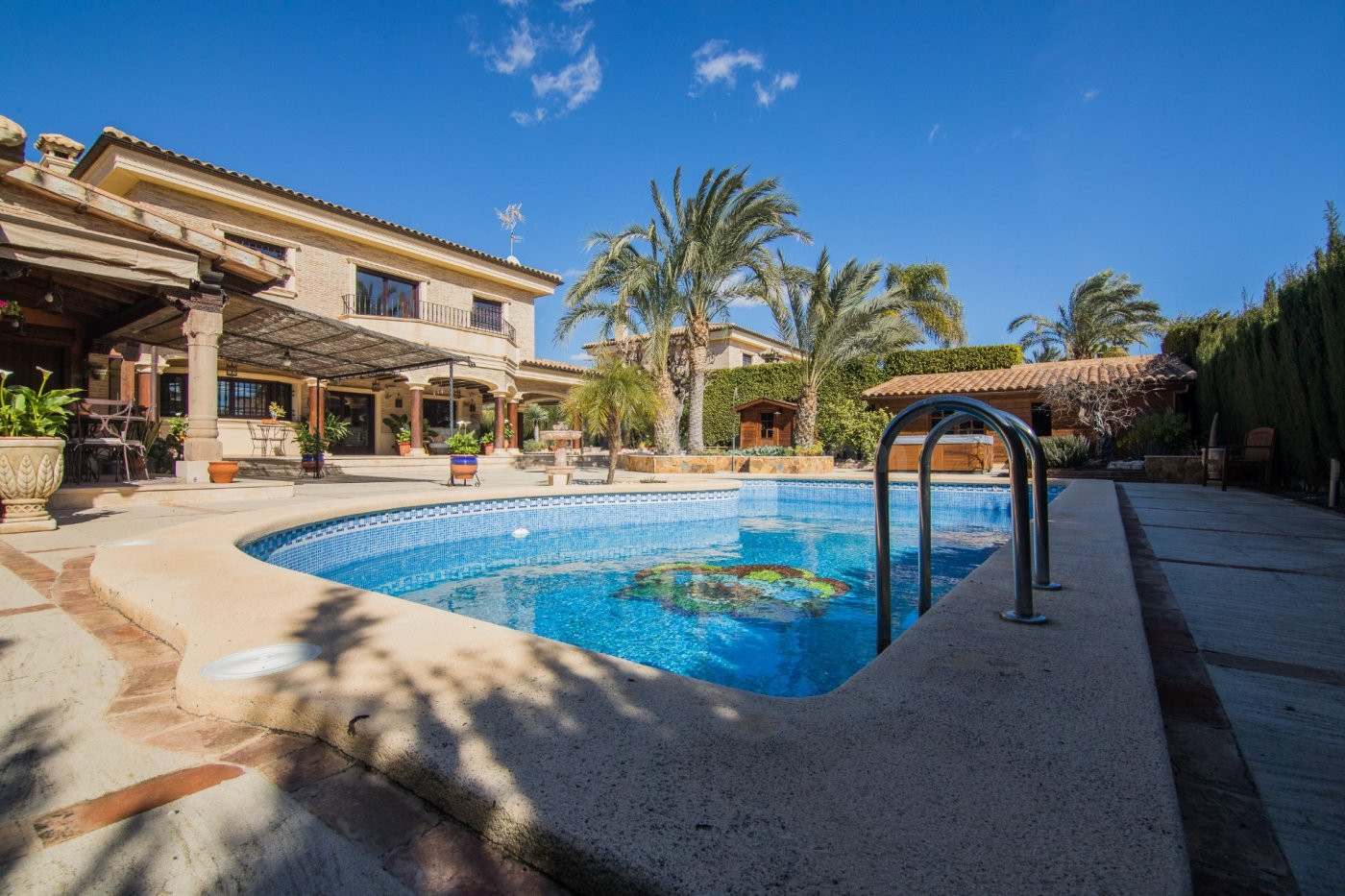 ¡SENSACIONAL CHALET EN PEÑA DE LAS ÁGUILAS! - foto 5