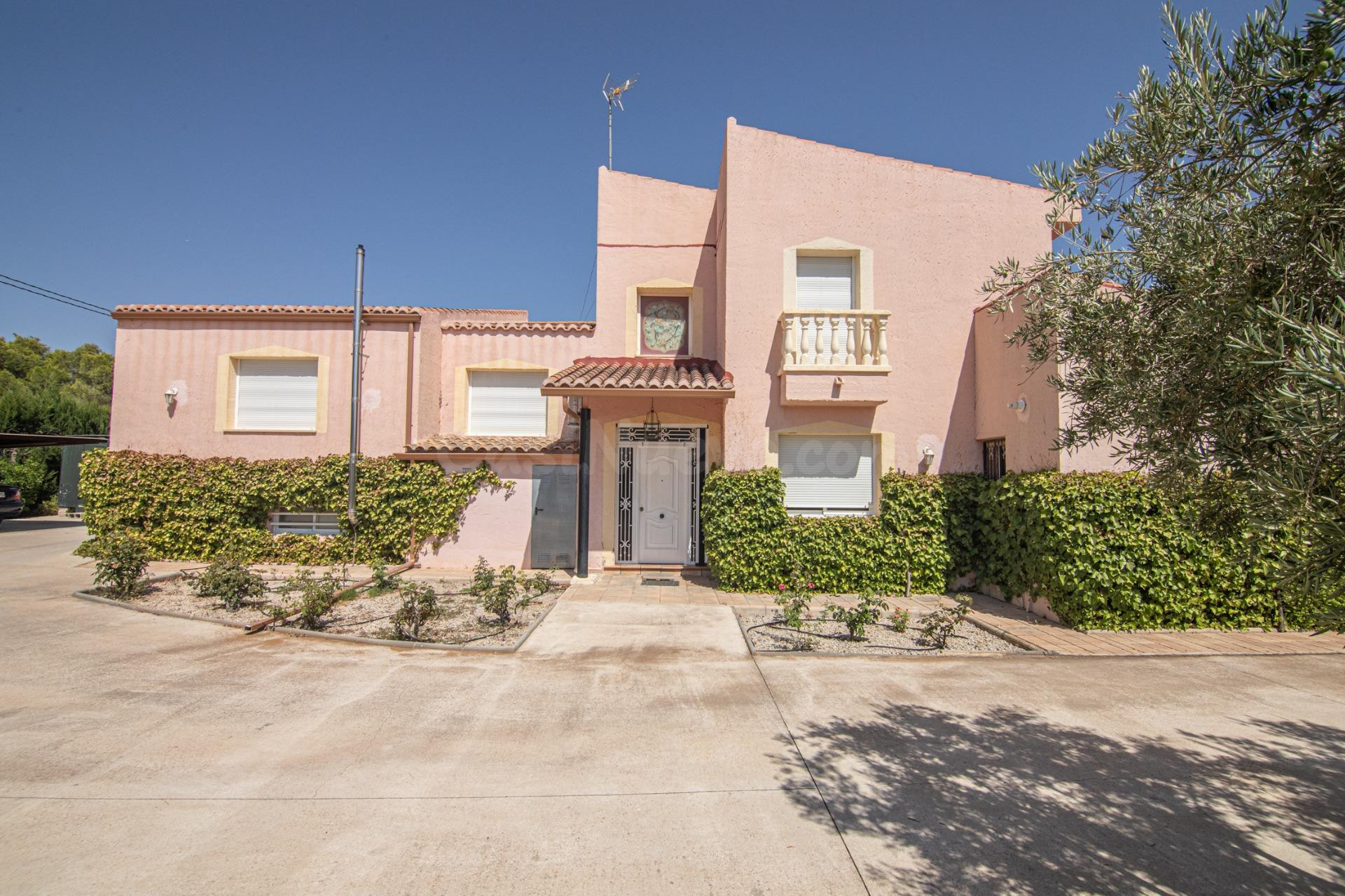 ¡ESPECTACULAR CHALET EN PEÑA DE LAS AGUILAS, ZONA HÍPICA ELC - foto 3