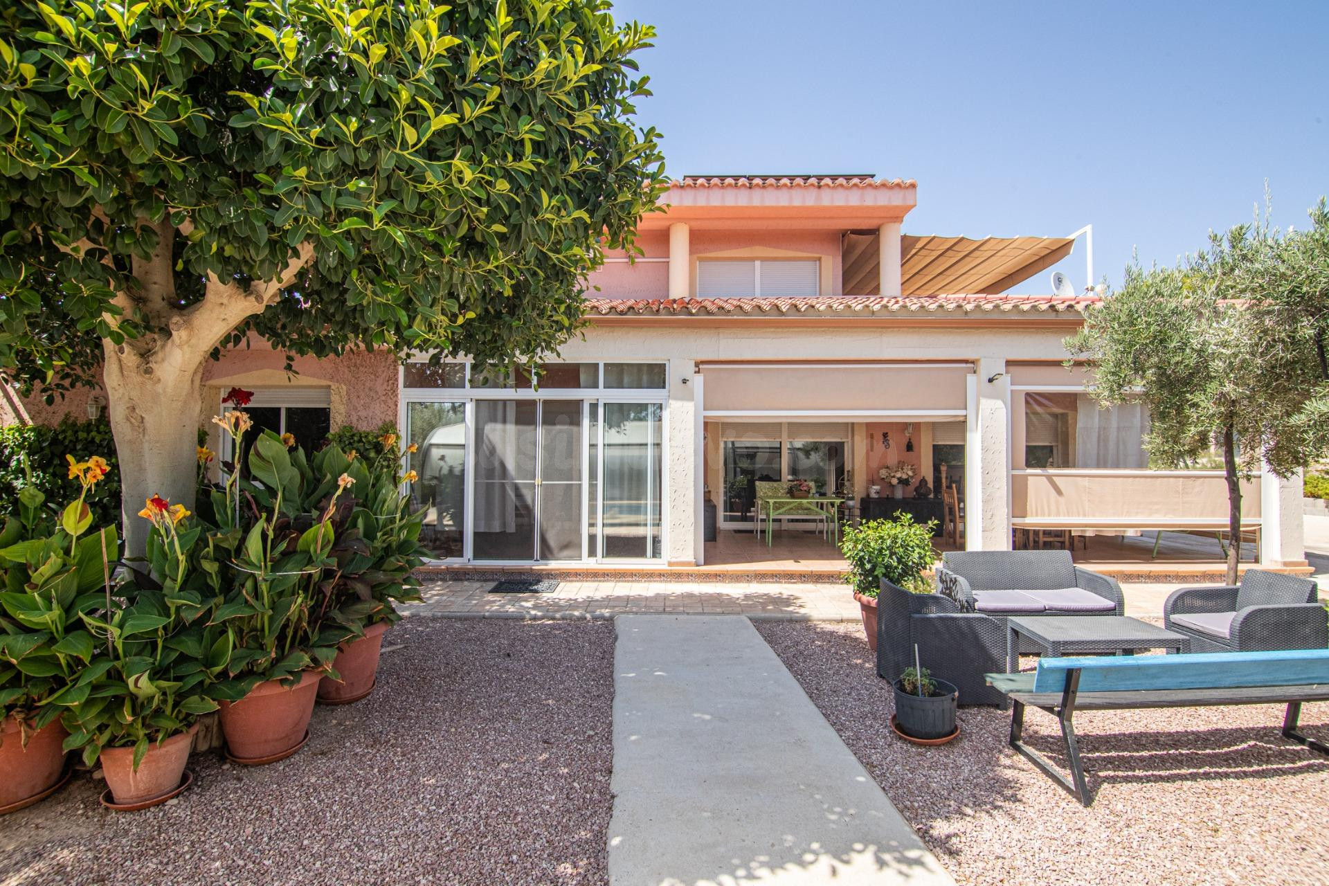 ¡ESPECTACULAR CHALET EN PEÑA DE LAS AGUILAS, ZONA HÍPICA ELC - foto 4