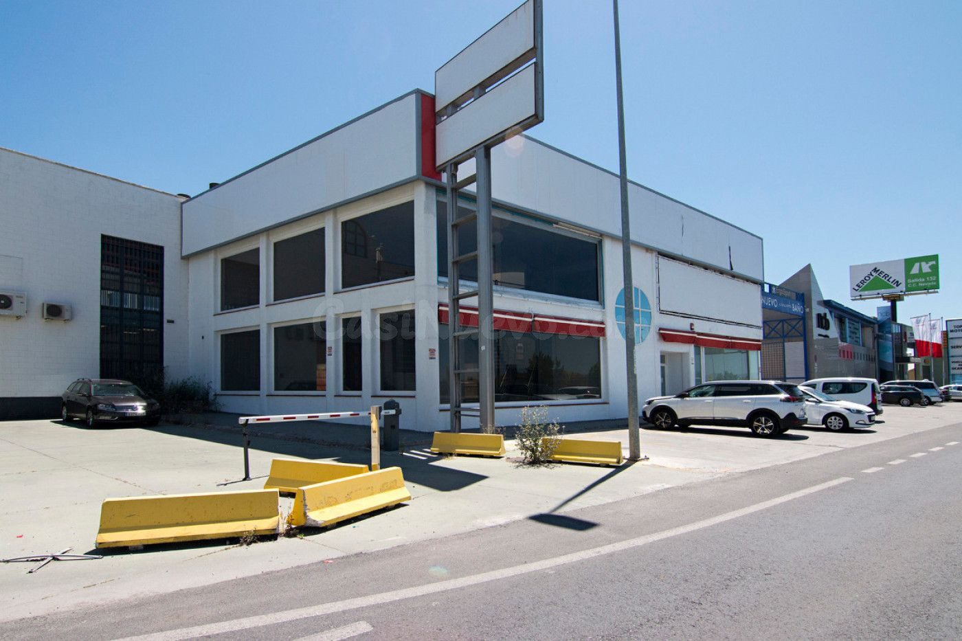Nave industrial 1077m² en venta - Pulianas