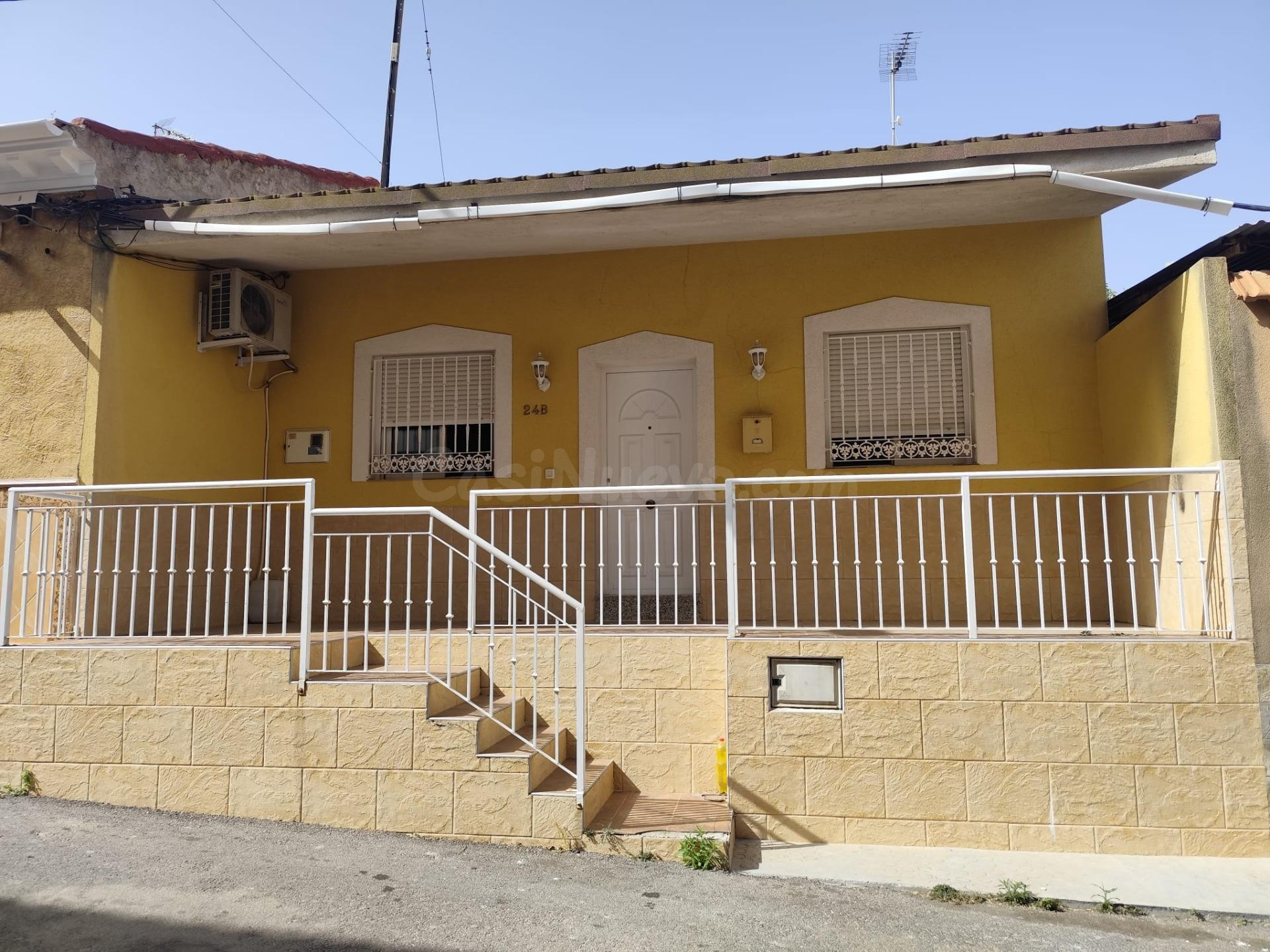 OPORTUNIDAD, SE VENDE ESTUPENDA CASA EN TORREAGUERA