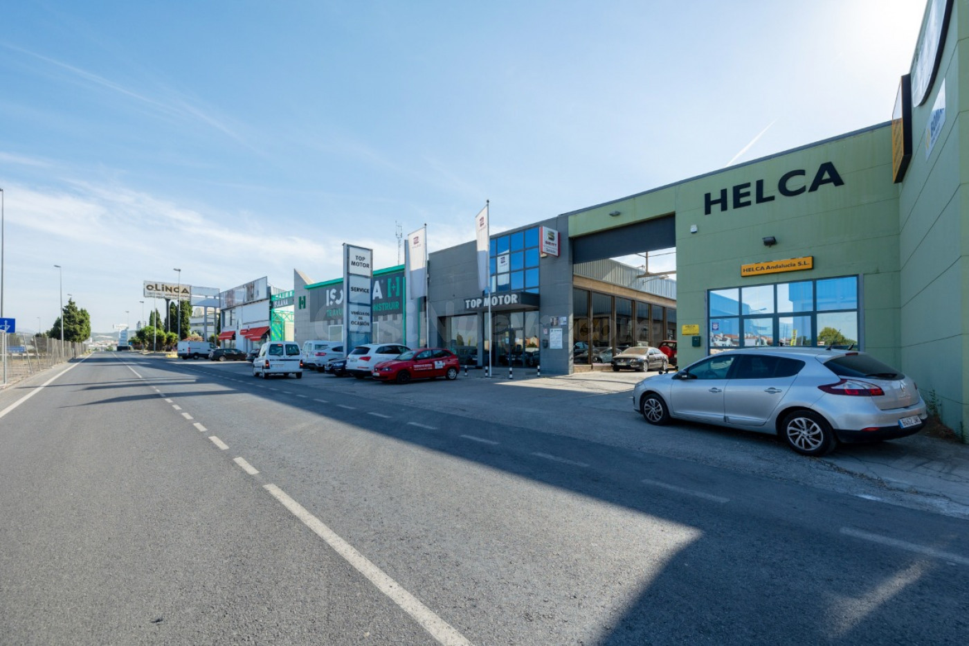 Nave industrial 1400m² en venta - Alcampo