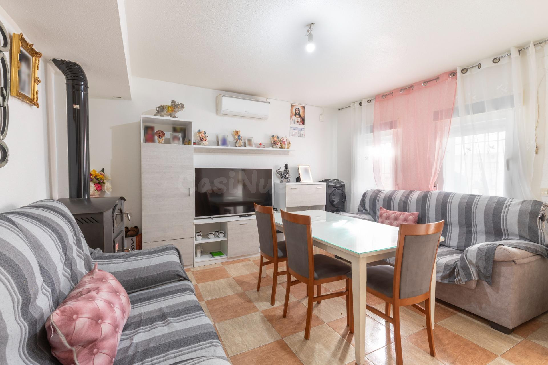 CASA EN VENTA EN GUADIX – ZONA MERCADONA