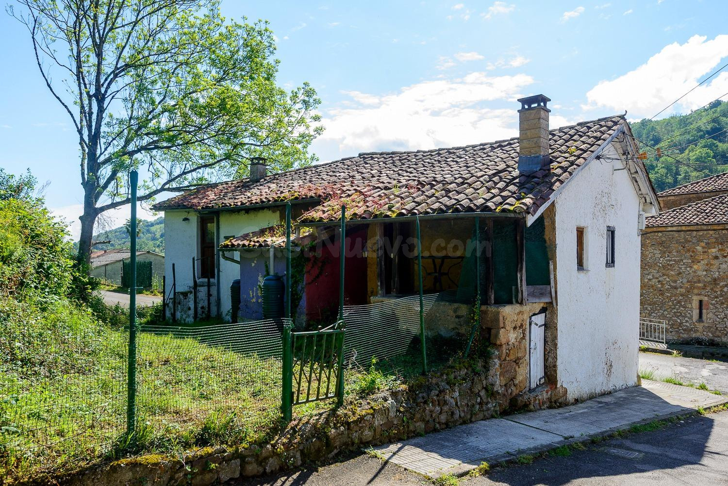 Encantadora casa independiente con jardín en el corazón de San Julián de Bimenes