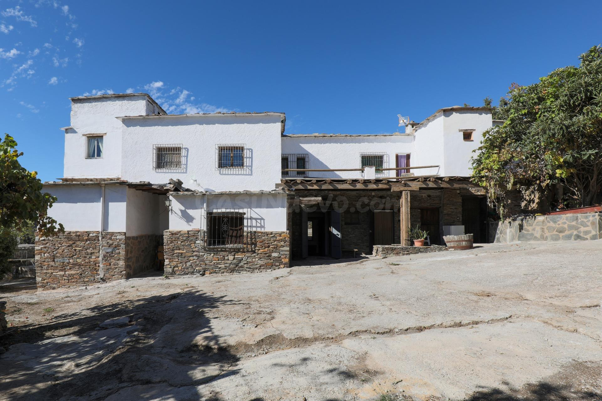 Hotel Rural en un entorno Mágico, Busquístar
