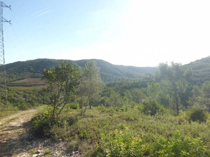 TERRENO EN VENTA CON VISTAS AL PARC NATURAL DEL GARRAF