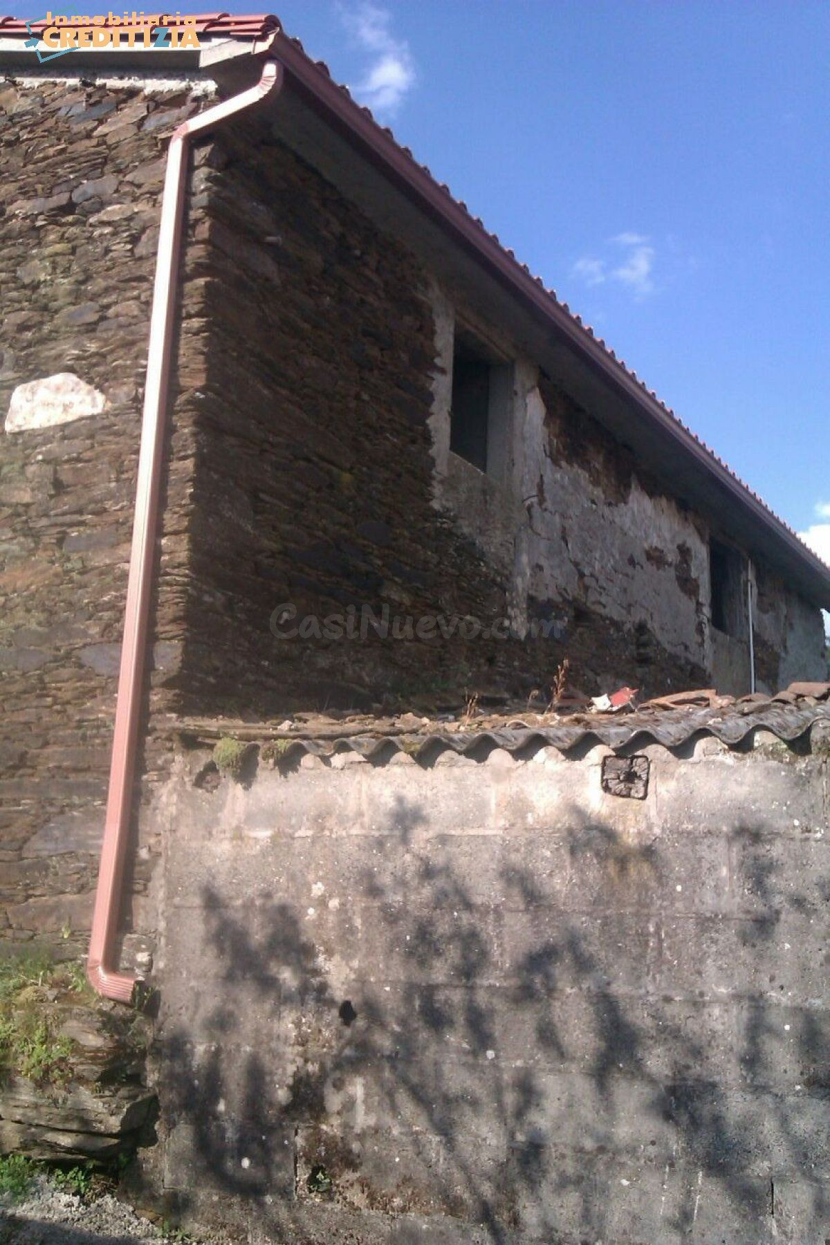 CASA  DE PIEDRA CON FINCA Y HORREO - foto 3