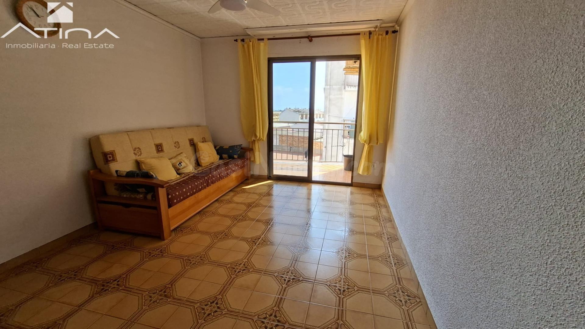 Piso en venta en Piles pueblo de 3 habitaciones con aire aco - foto 3