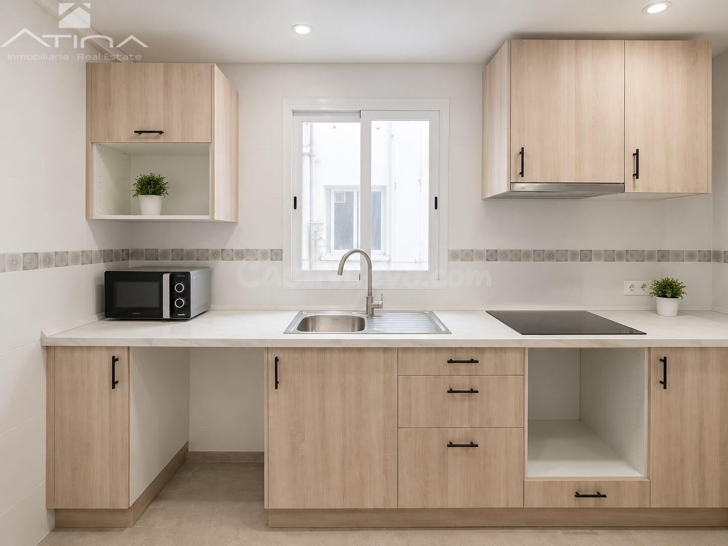 Piso reformado en venta en Gandía zona Corea con 3 habitacio - foto 2