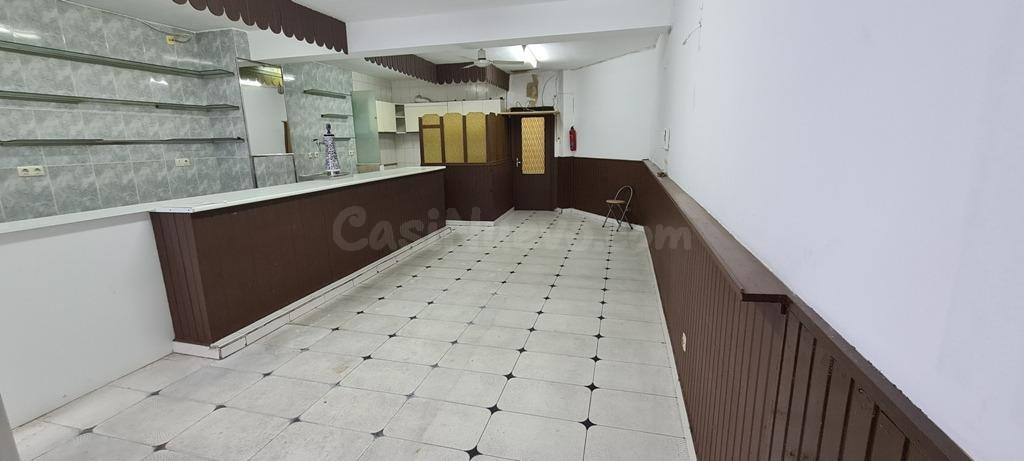 SE VENDE LOCAL, OPORTUNIDAD EXCELENTE.