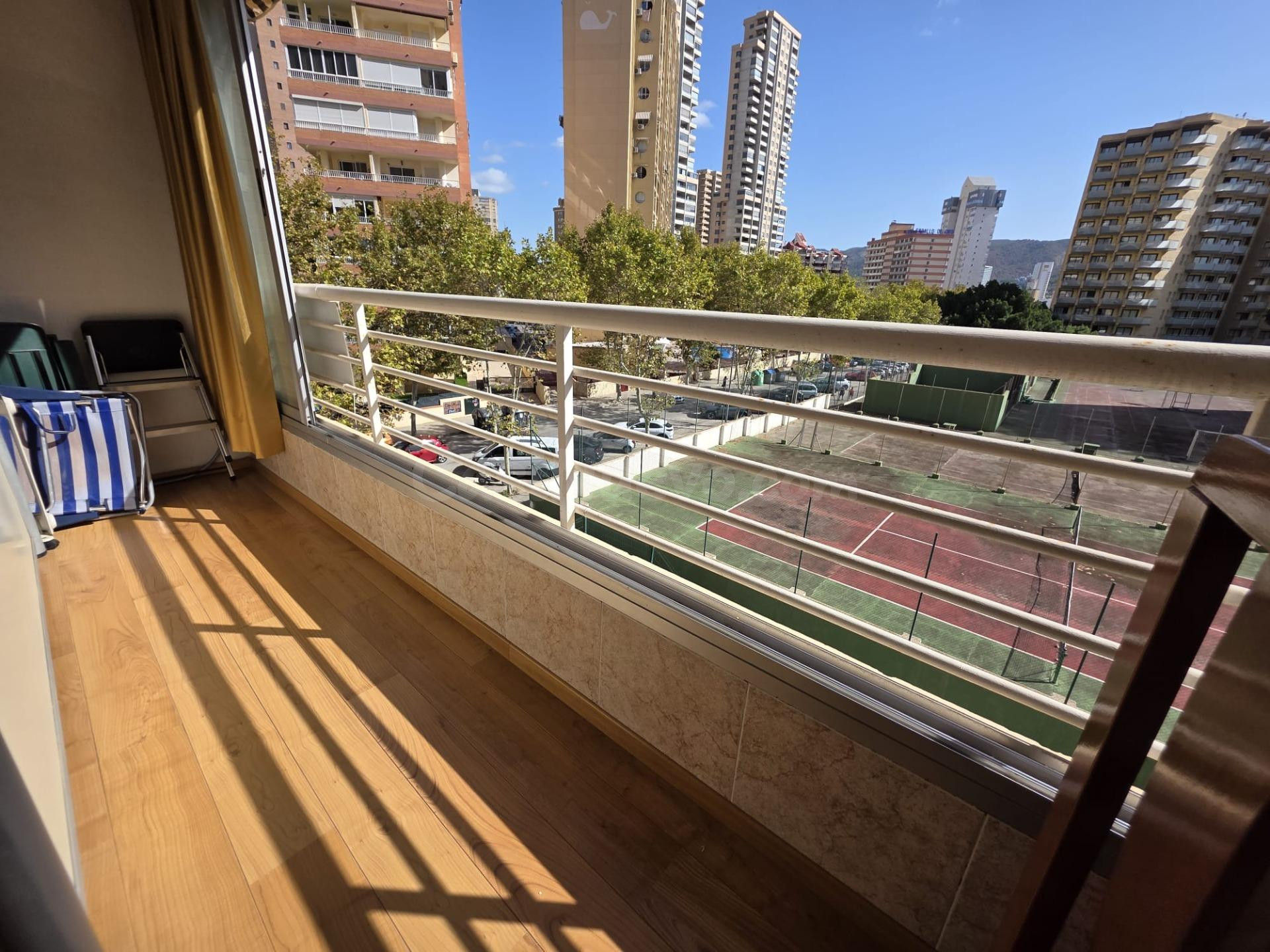 GRAN PISO AVENIDA EUROPA LEVANTE