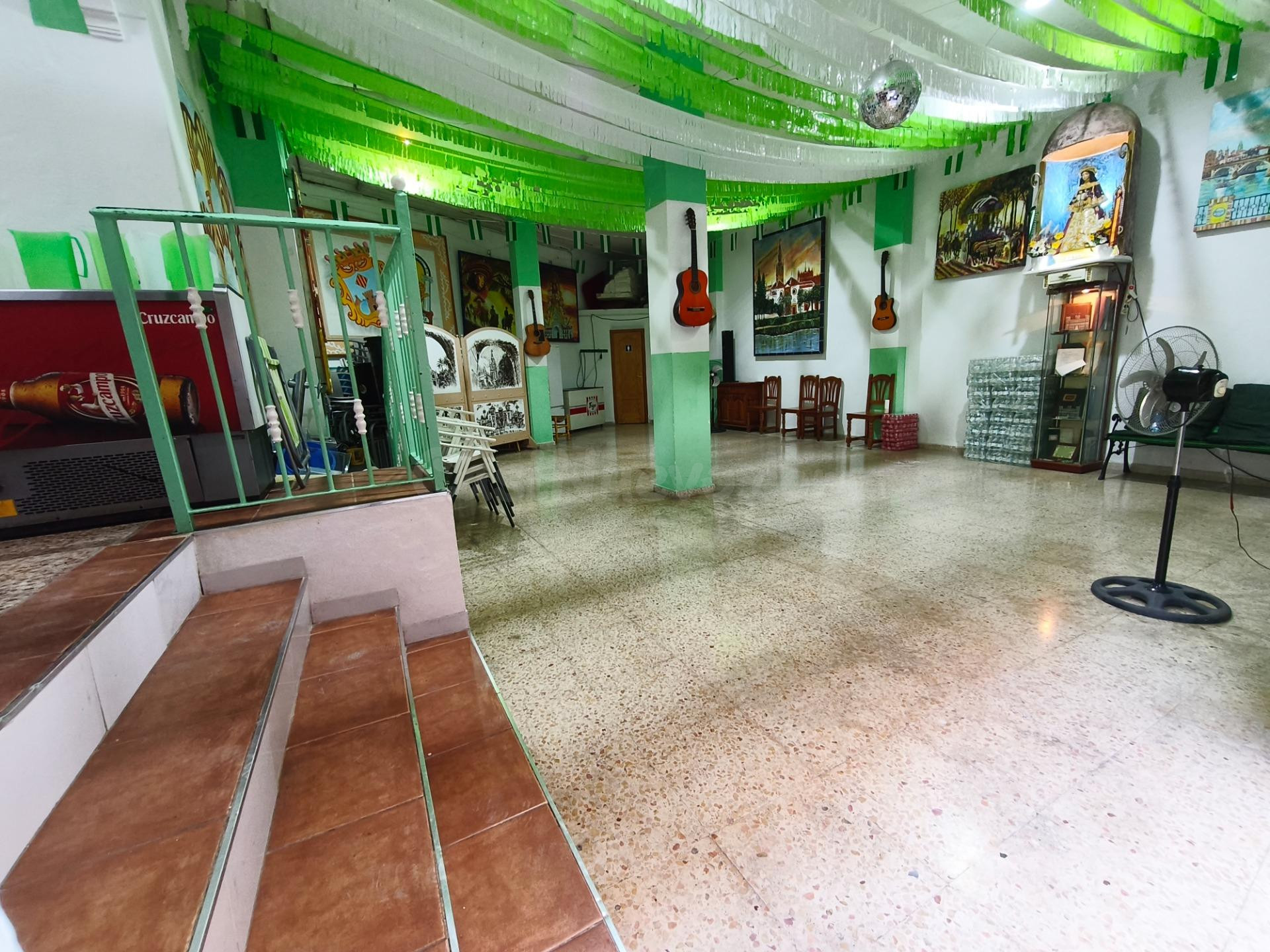 Amplio Local Comercial en el Corazón de Benidorm por €107,000