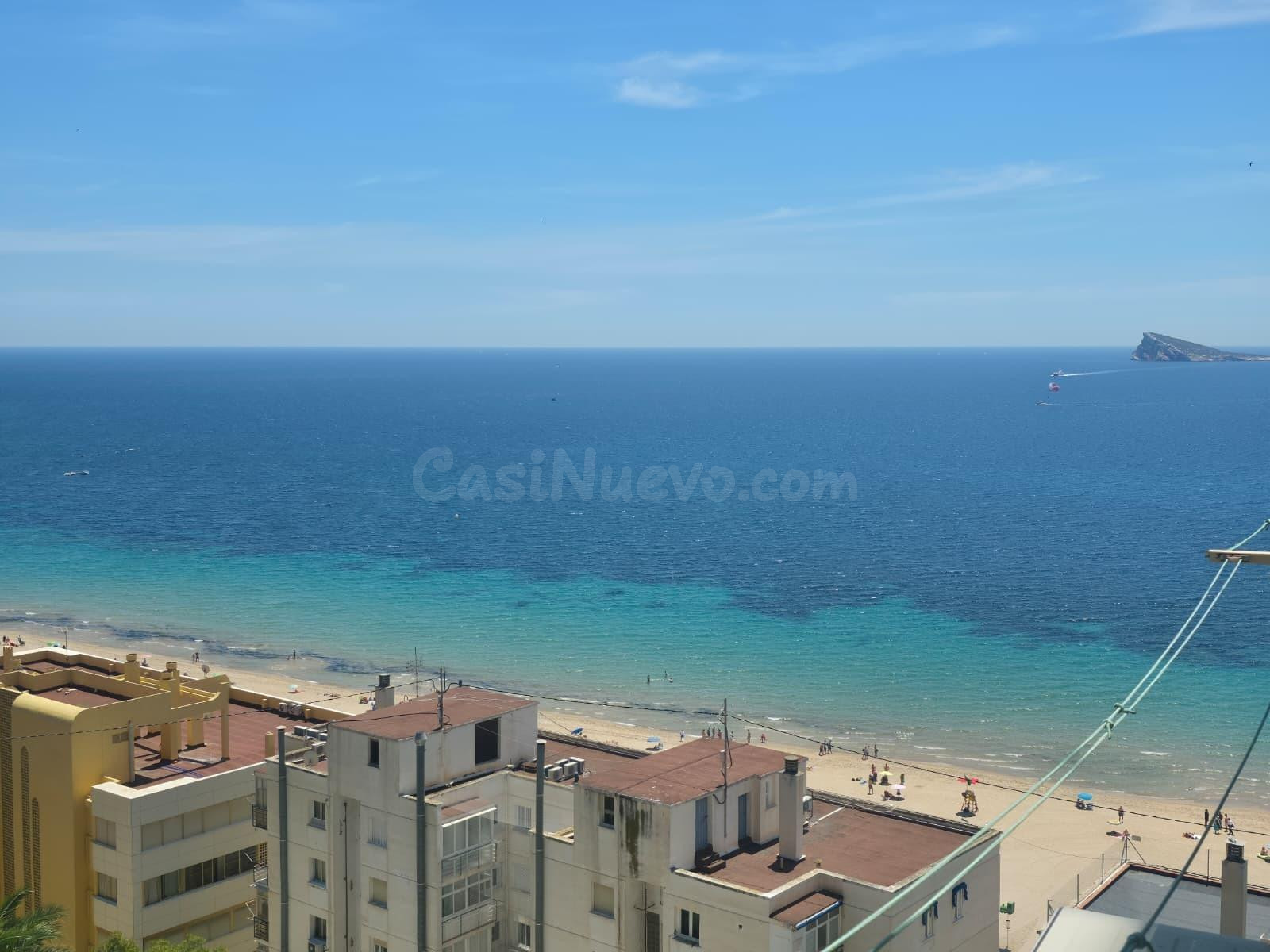 PISO SEGUNDA LINEA ASCENSOR A LA PLAYA PONIENTE BENIDORM
