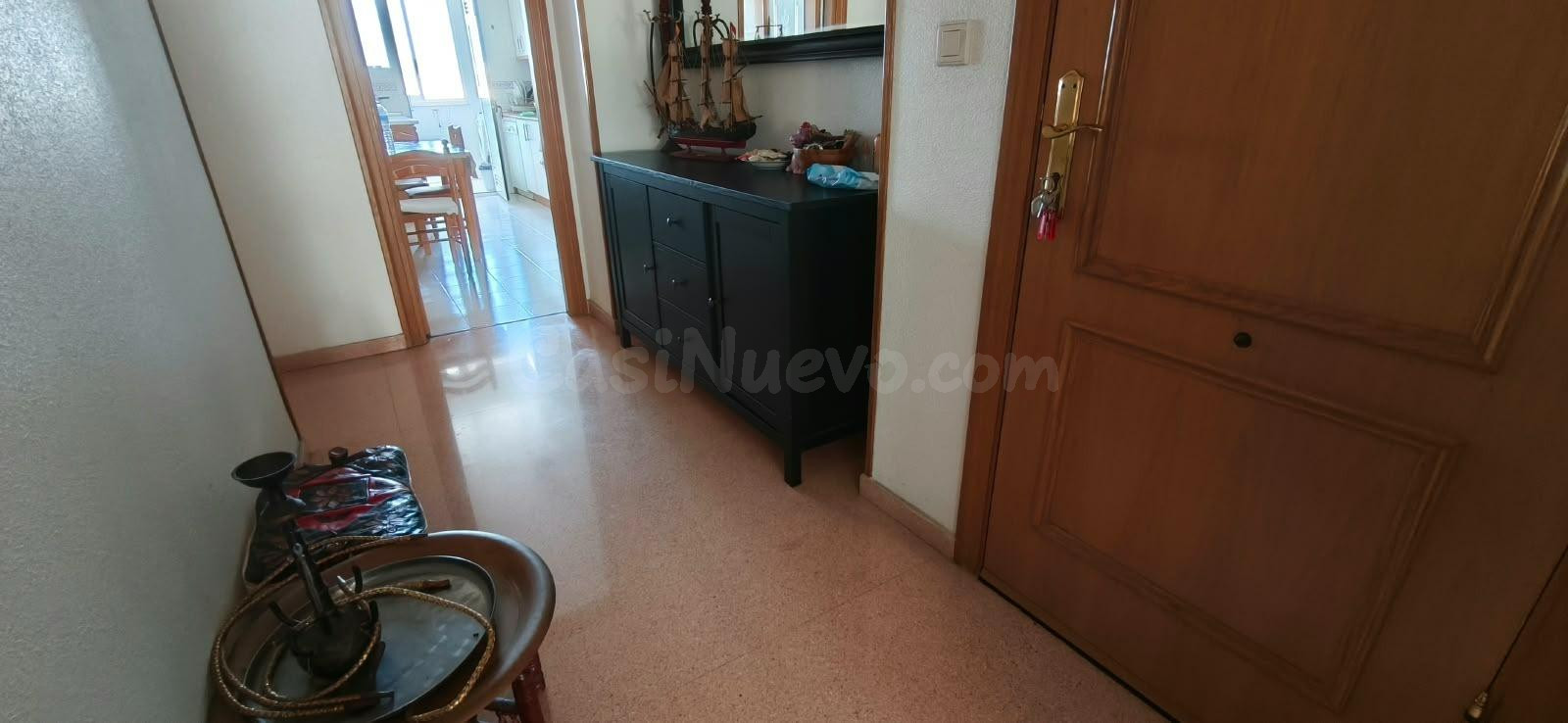 Amplio y Luminoso Piso en Carolinas Bajas, Alicante - ¡Tu Nuevo Hogar te Espera!
