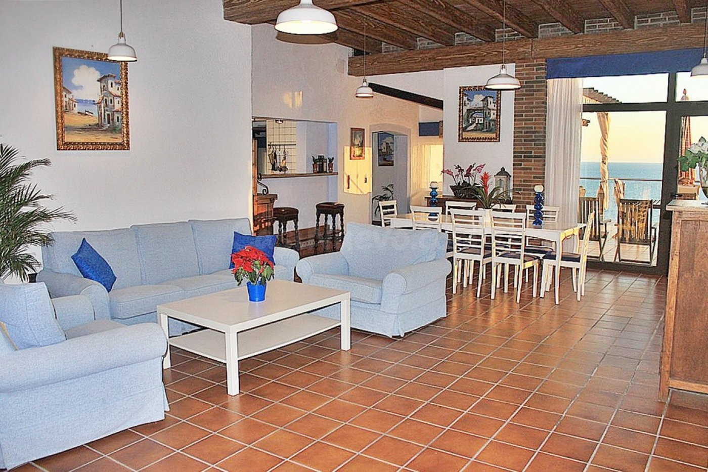 Villa exclusiva en primera línea del mar! 7200m de parcela - foto 4