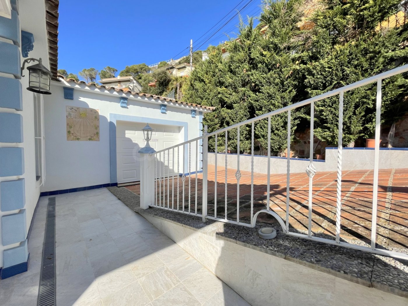 Magnífica VILLA con MUCHO ESTILO y VISTAS AL MAR - foto 3