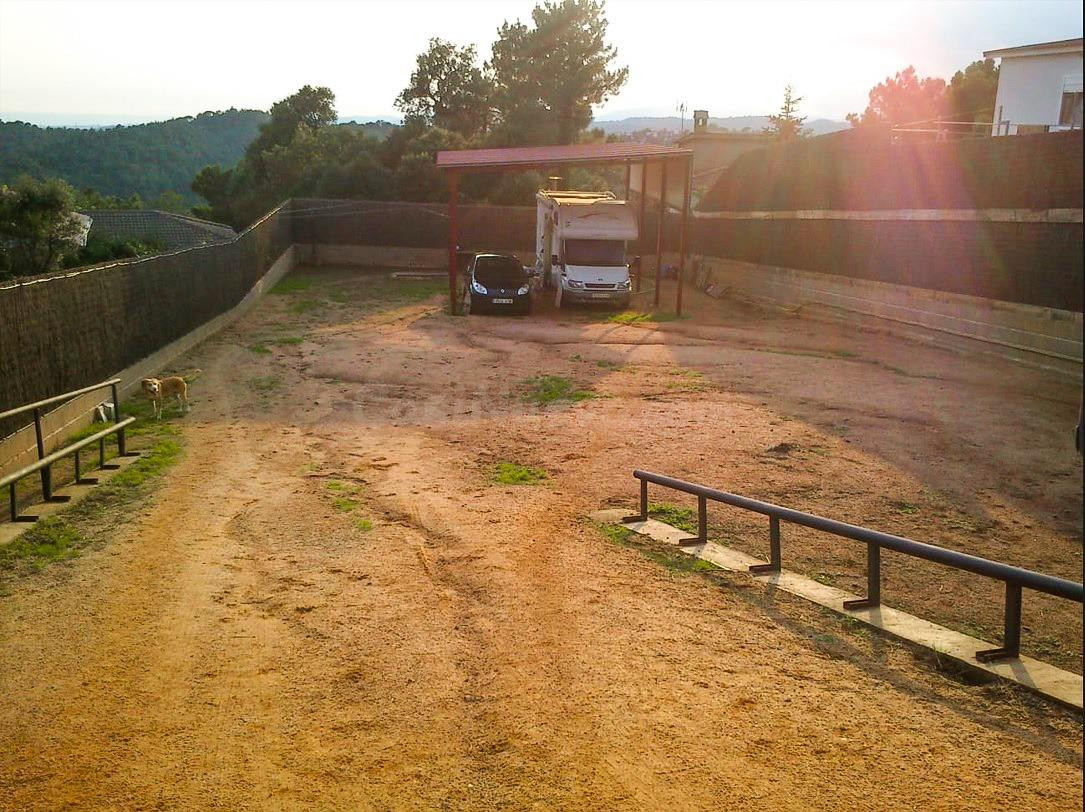 Parcela agraria a tan solo 10 minutos de Lloret de Mar