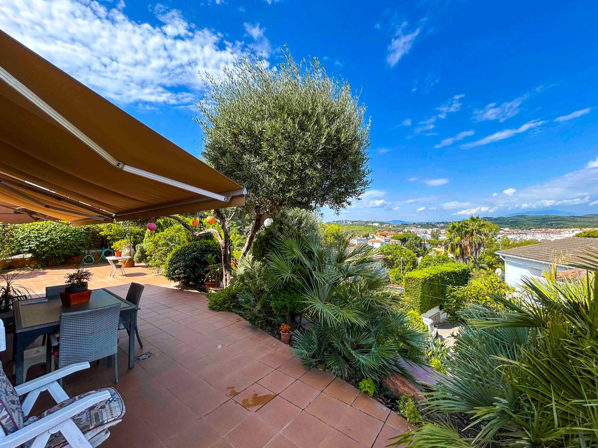 Villa con magníficas vistas. - foto 4