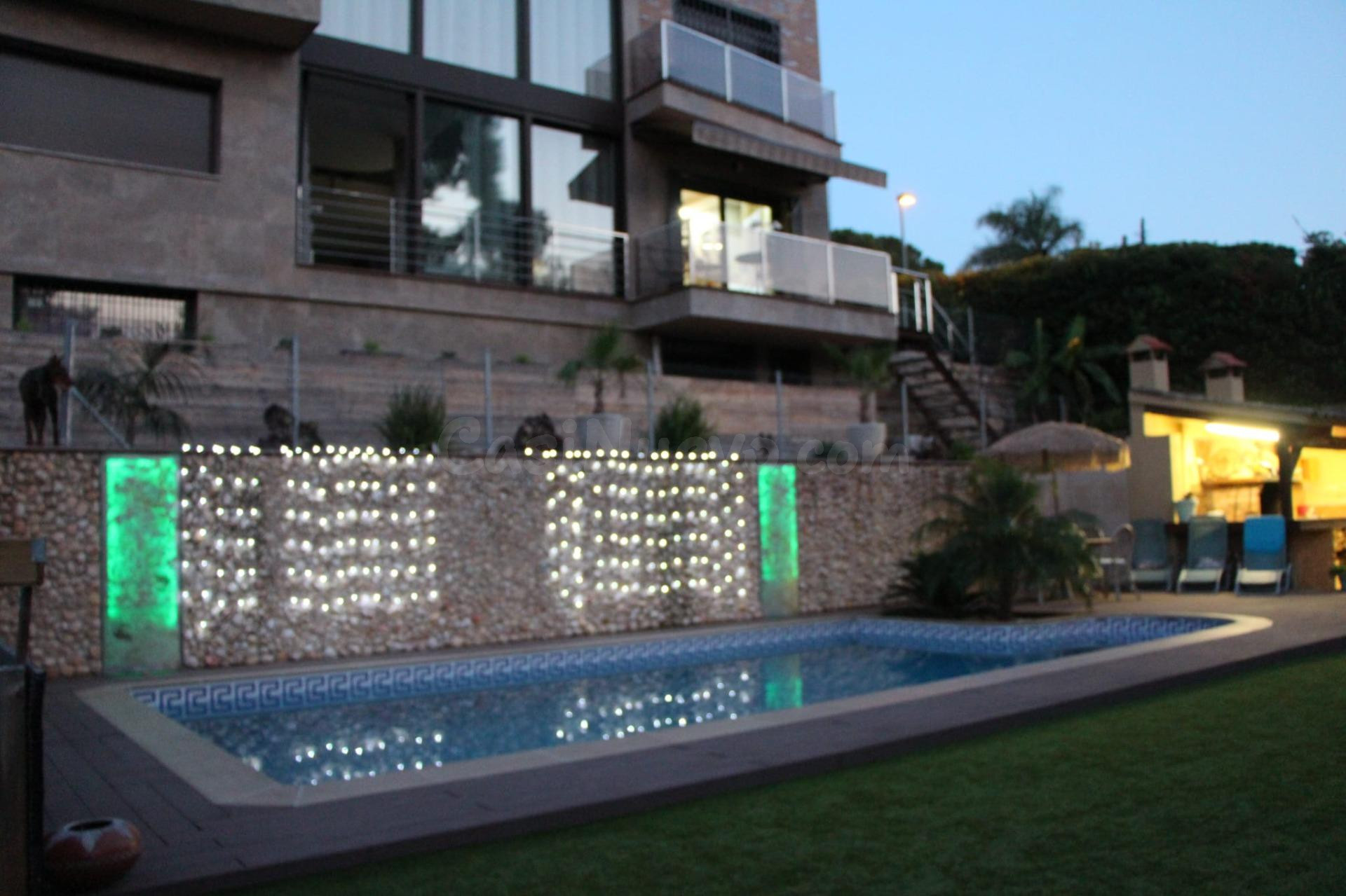 Villa en venta en la prestigiosa urbanización Condado de Jar - foto 3