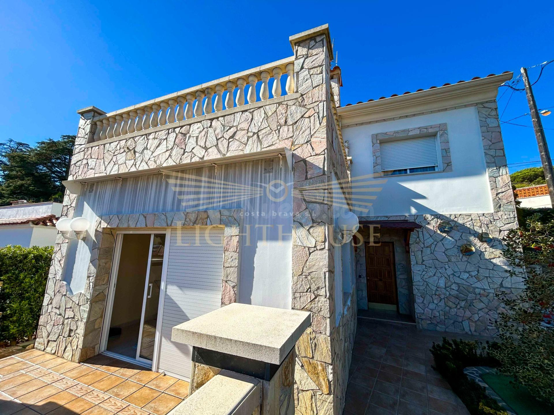 Encantadora casa con vistas al mar en La Soleia. - foto 3