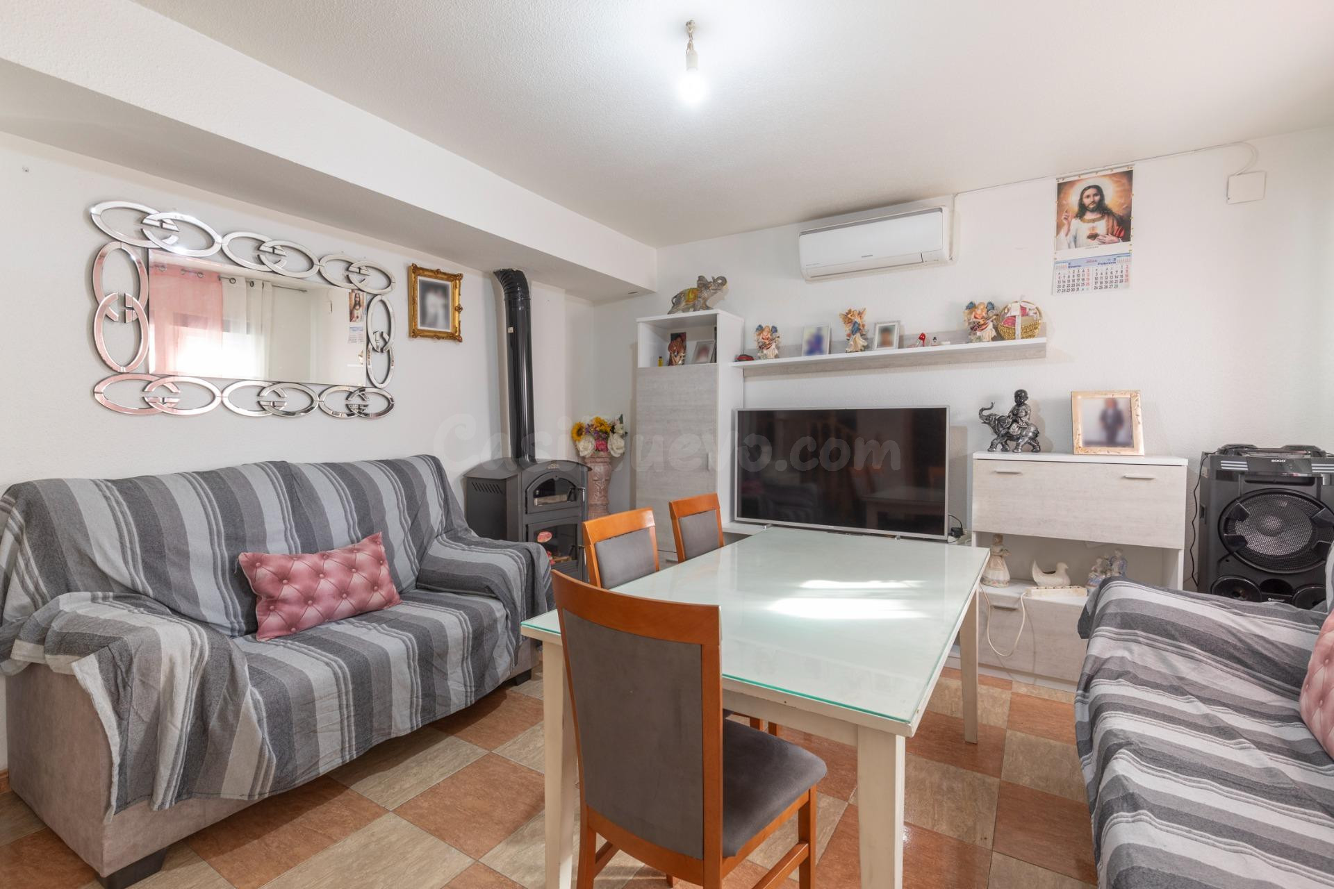 CASA EN VENTA EN GUADIX – ZONA MERCADONA