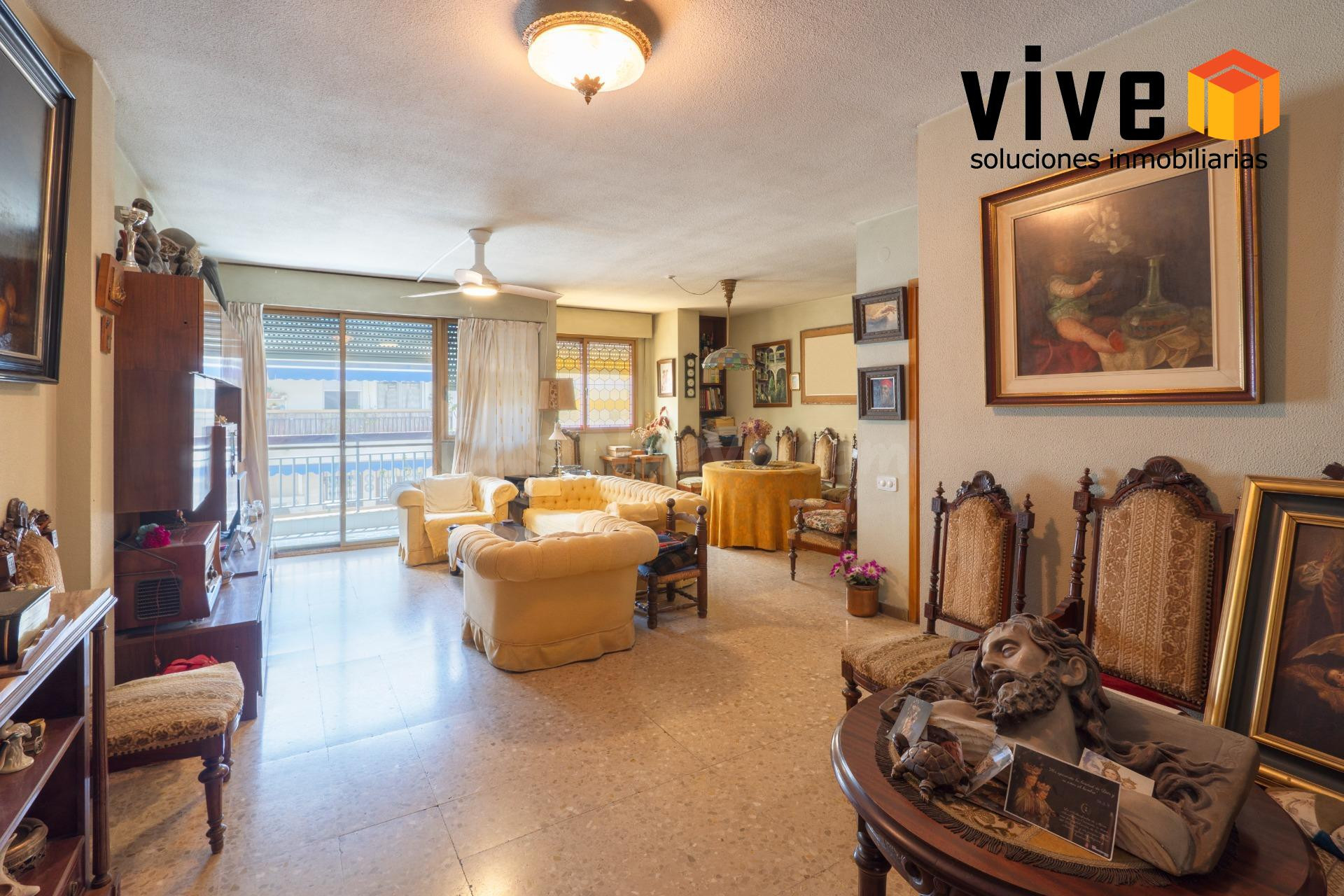 Impresionante Piso en el Corazón de Sevilla con Garaje y Tra - foto 5