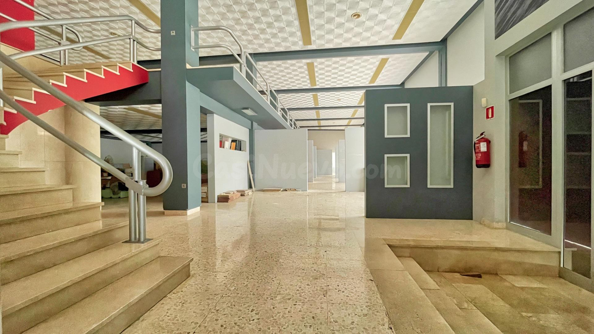 Exclusivo edificio comercial con gran potencial de inversión en el centro de Pego