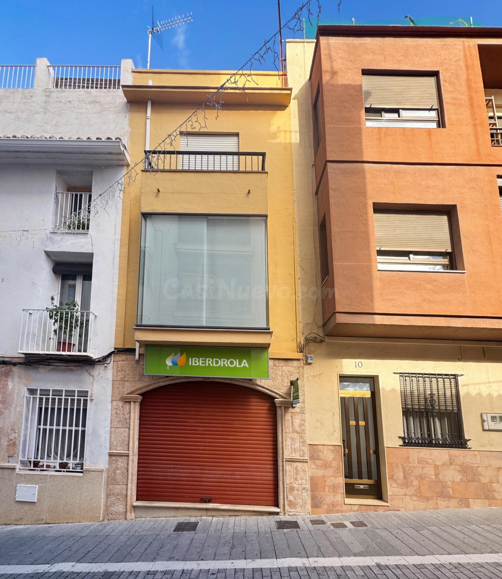 Casa 2 habitaciones 99m² en venta - Centro urbano 4