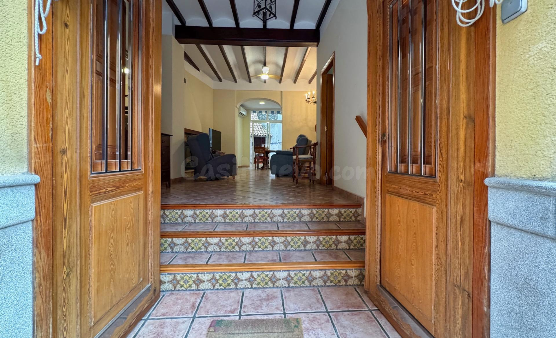 Casa de Pueblo 4 habitaciones 206m² en venta - Comunidad val