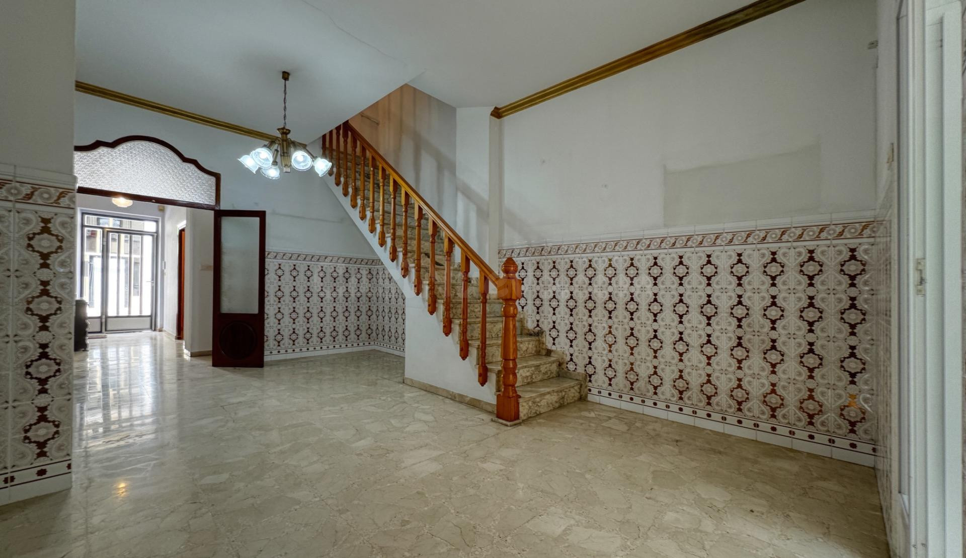 Casa de Pueblo 4 habitaciones 180m² en venta - Centro urbano 4