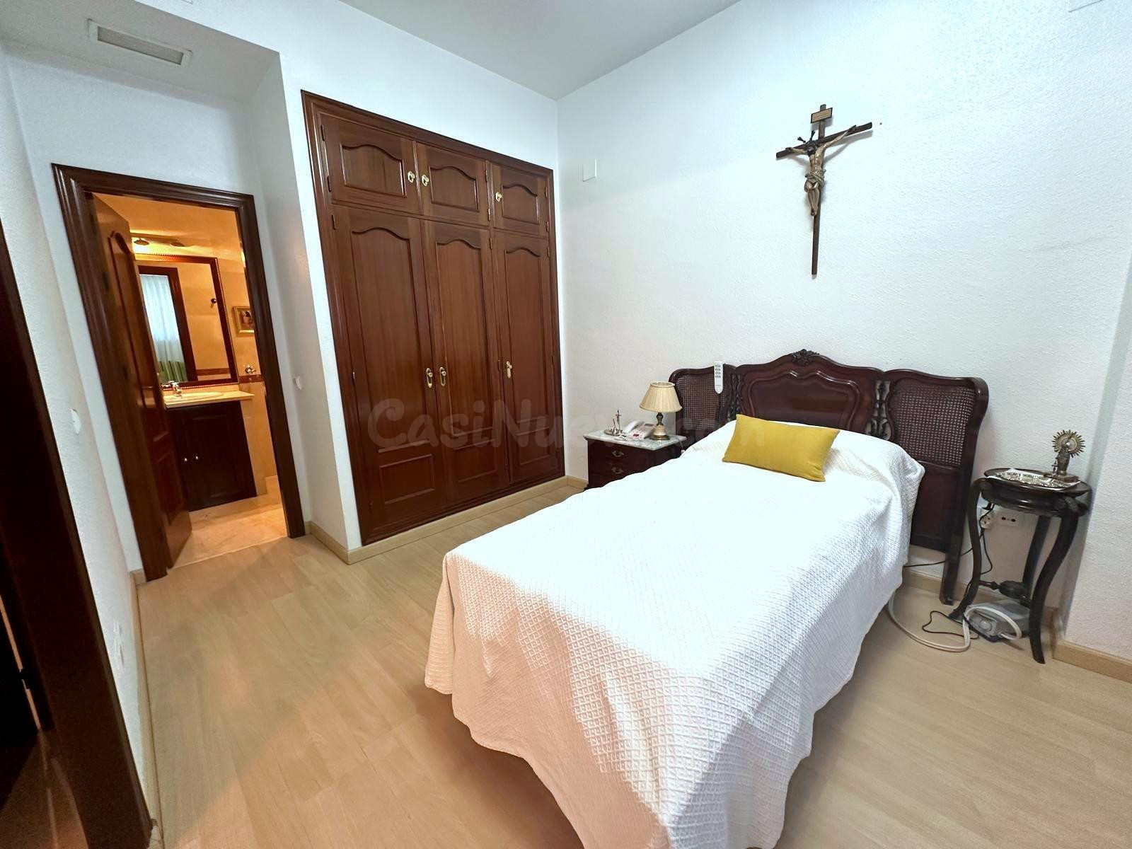 Piso 4 habitaciones 195m² en venta - Ronda de Triana-Patroci - foto 4