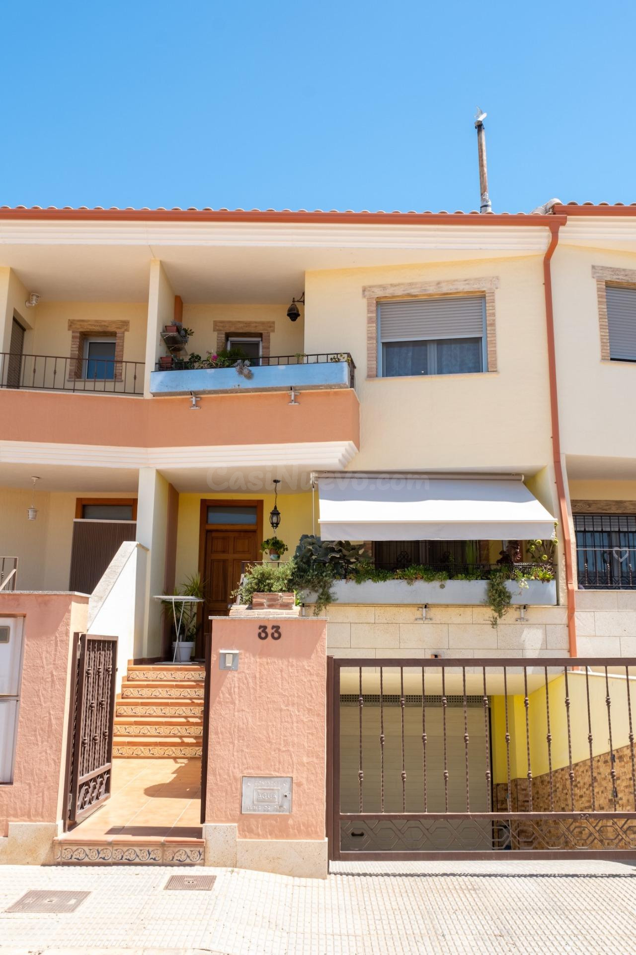 Amplio adosado de 207 m2 con 4 dormitorios, terraza, parking y trastero en El Mirador – Pozo Aledo, San Javier