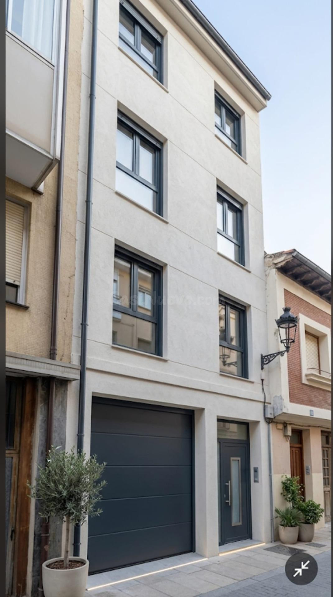 Edificio 8 habitaciones 125m² en venta - Northern spain
