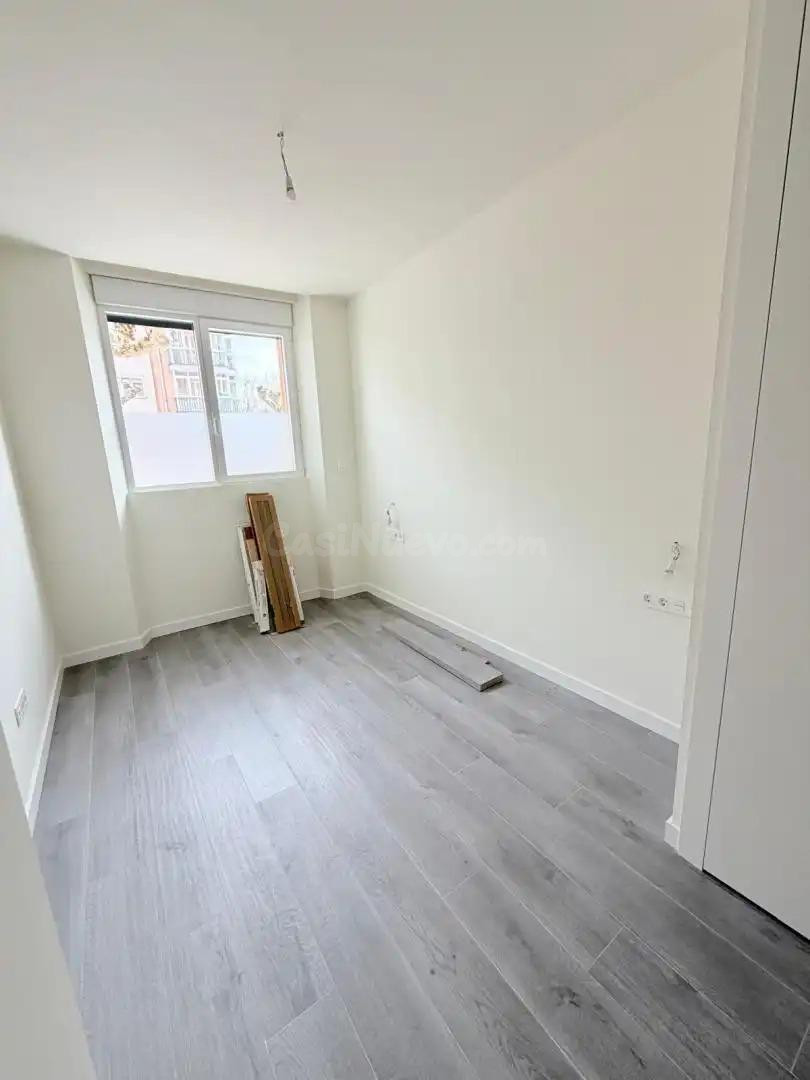 Piso Reformado a Estrenar en el Corazón de Burgos por 229.00 - foto 4