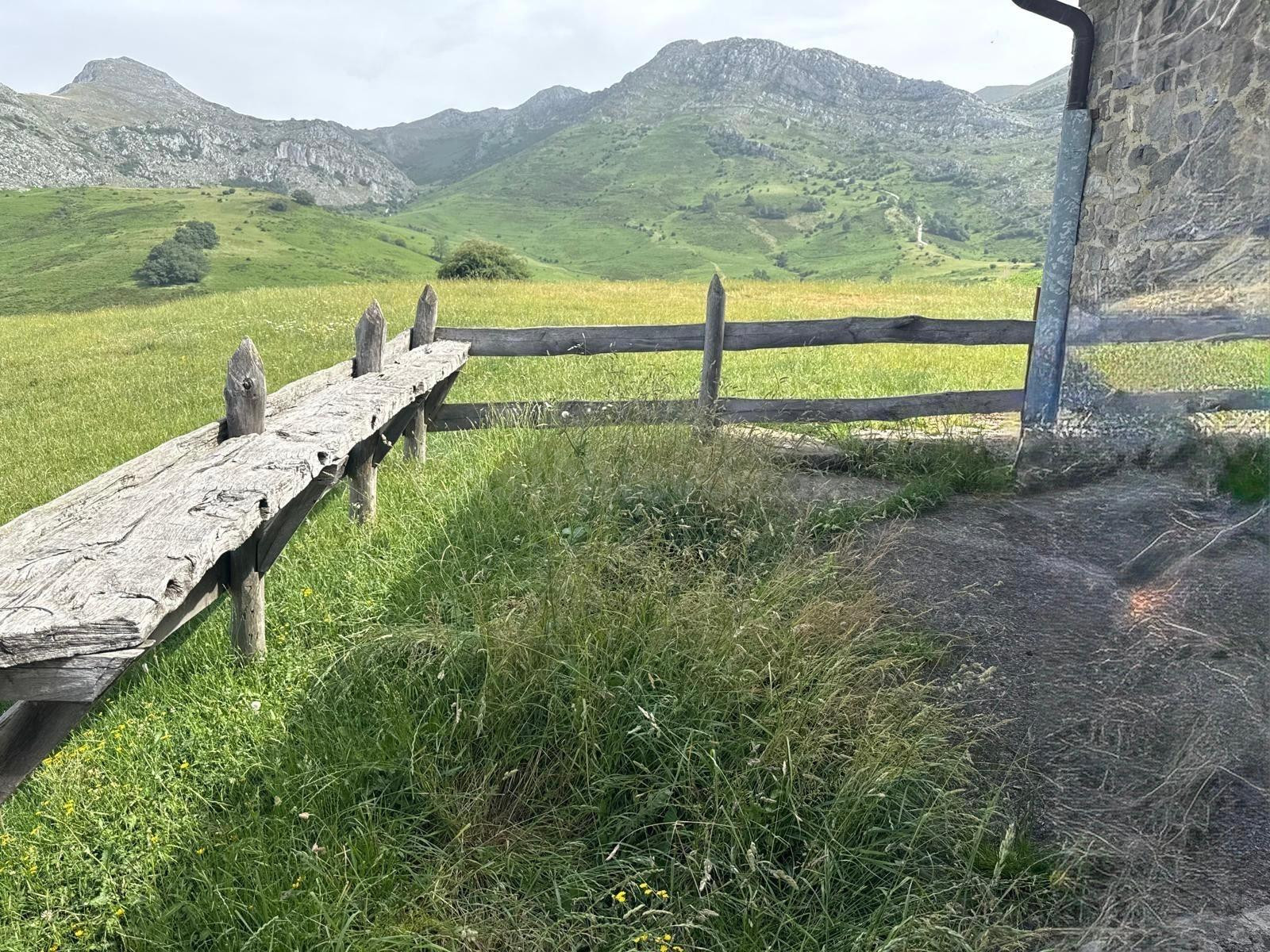 ESPECTACULAR CABAÑA EN SALCEDO DE QUIRÓS , OPORTUNIDA ÚNICA, - foto 3