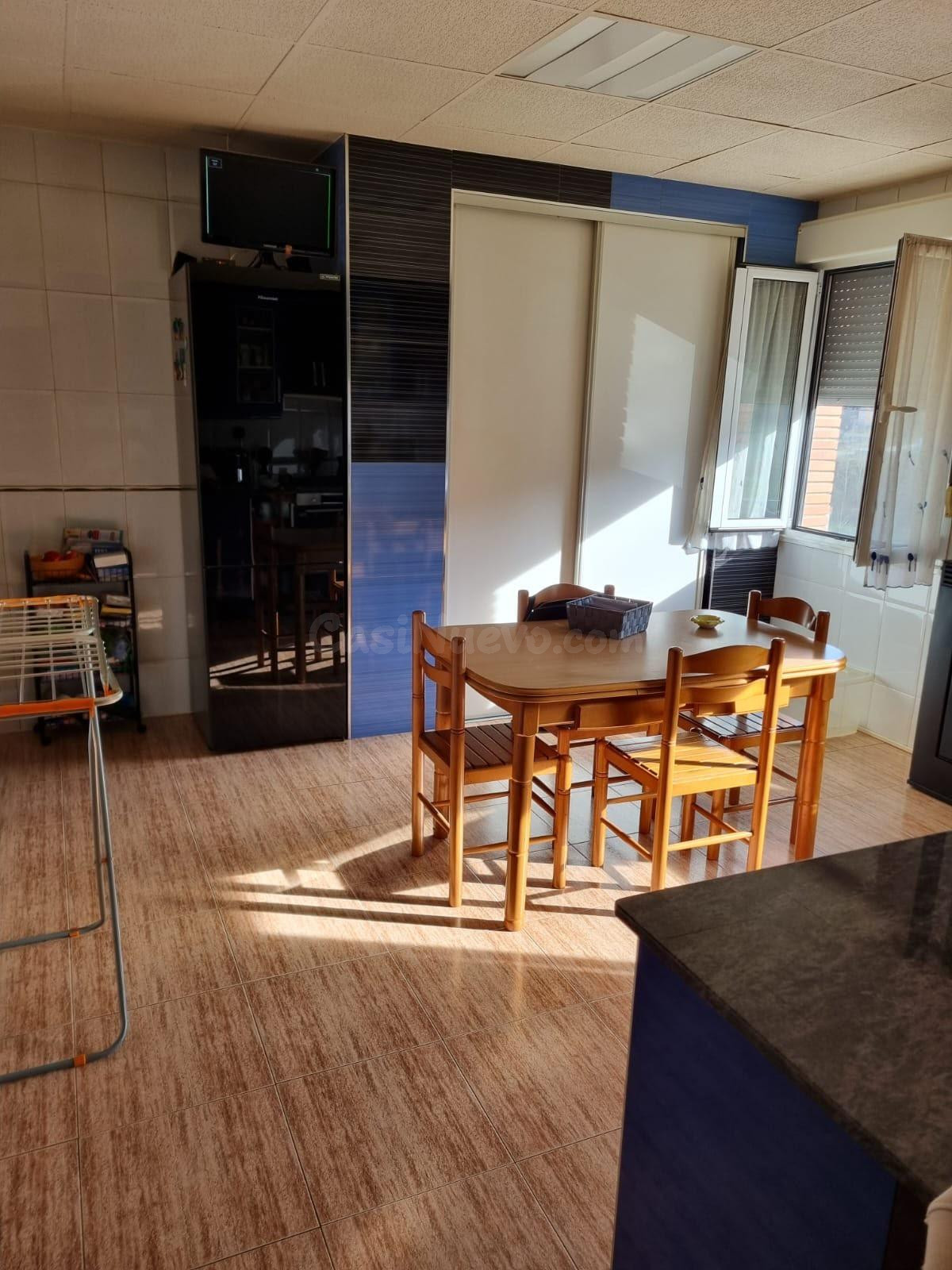 Piso 2 habitaciones 55m² en venta - Caborana - foto 2