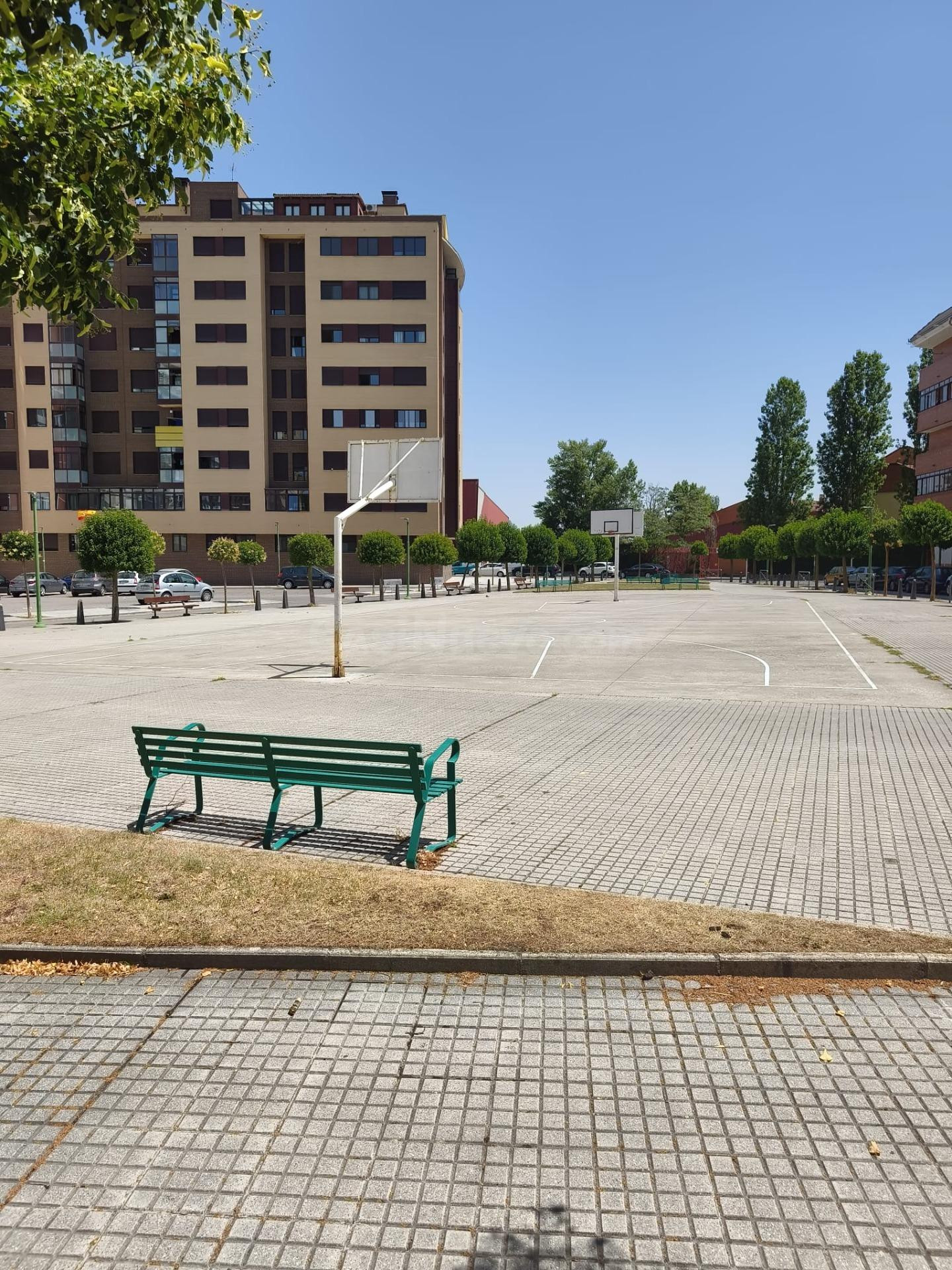 Oportunidad Única en la Zona de Mayor Crecimiento de Burgos - foto 3