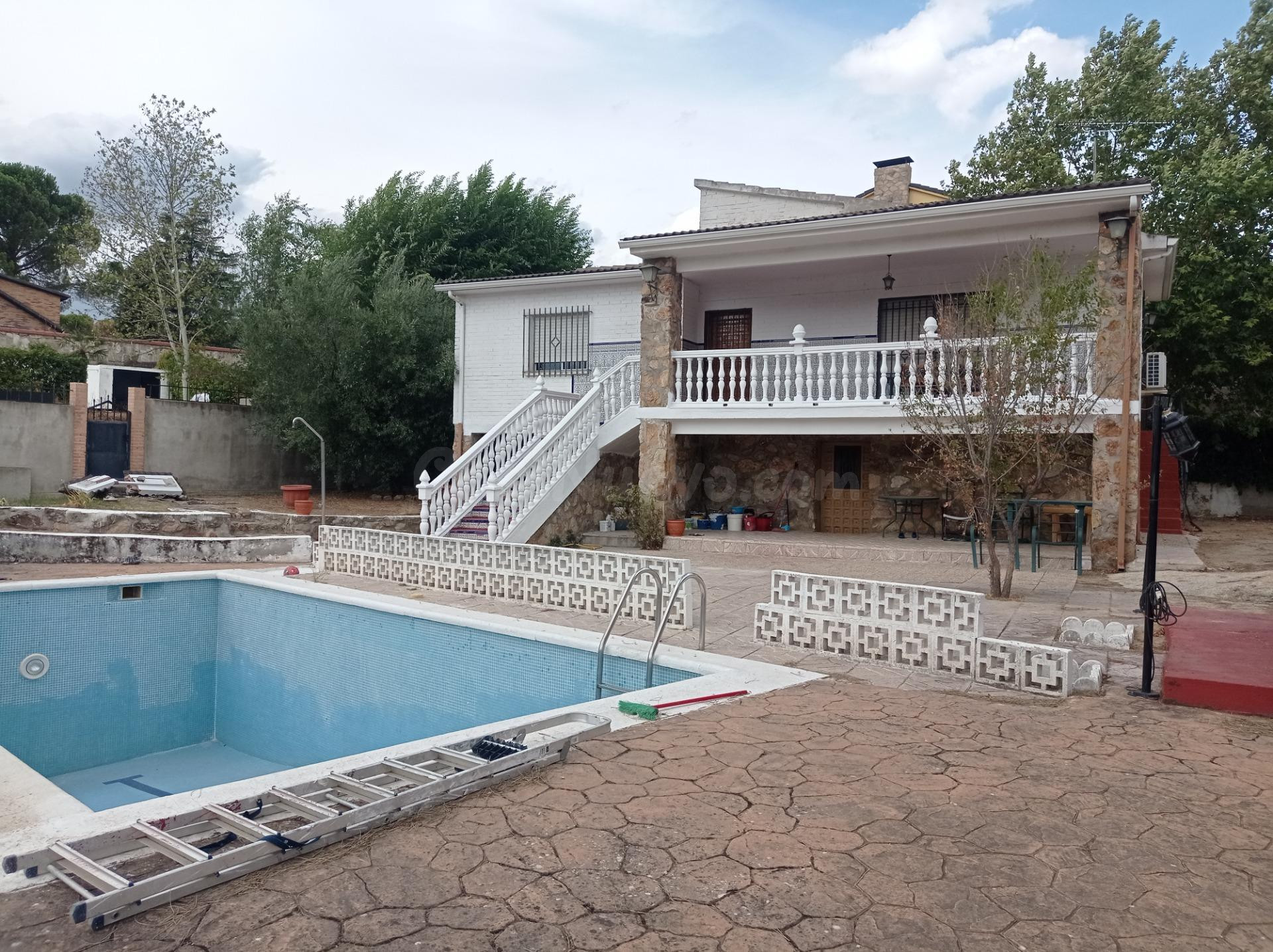CHALET EN EL MIRADOR DE PELAYOS