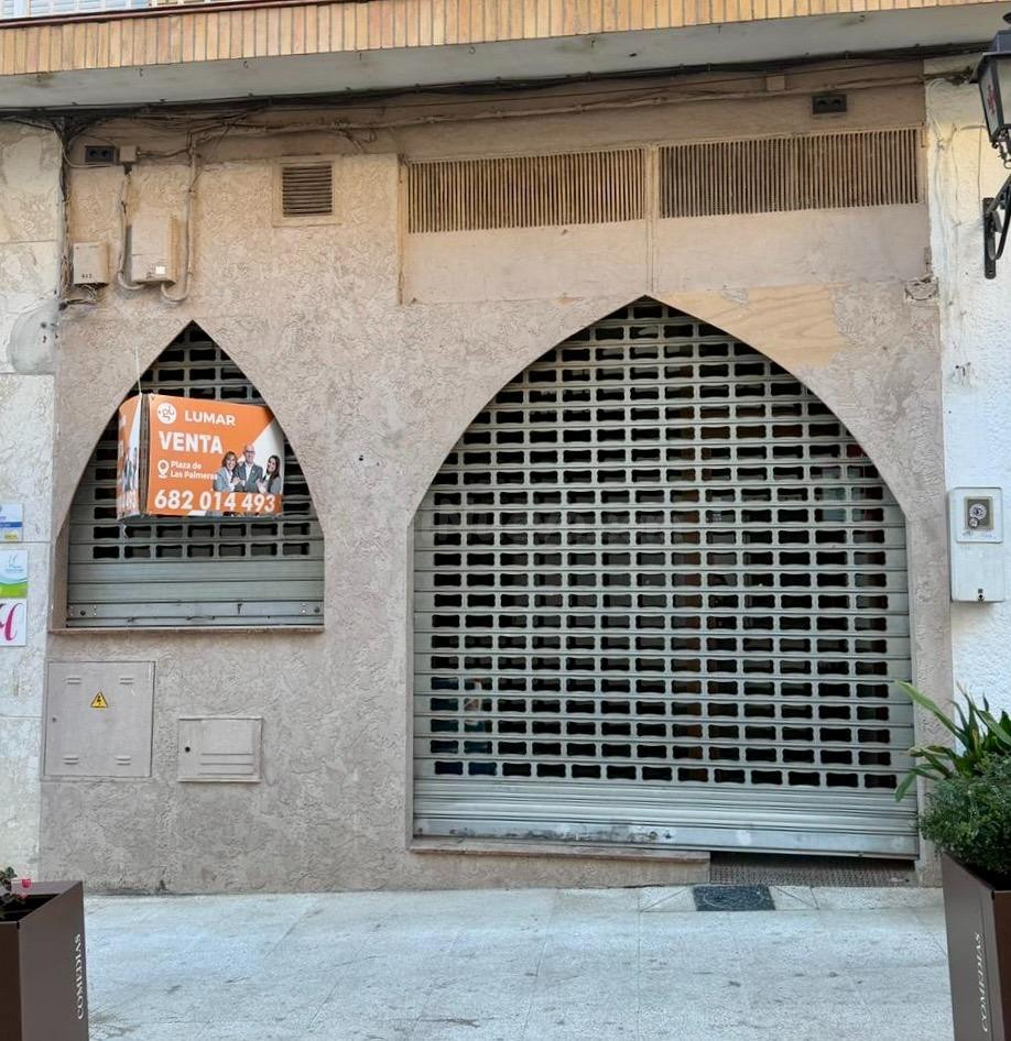 Local comercial en el centro de Motril - Gran oportunidad de inversión