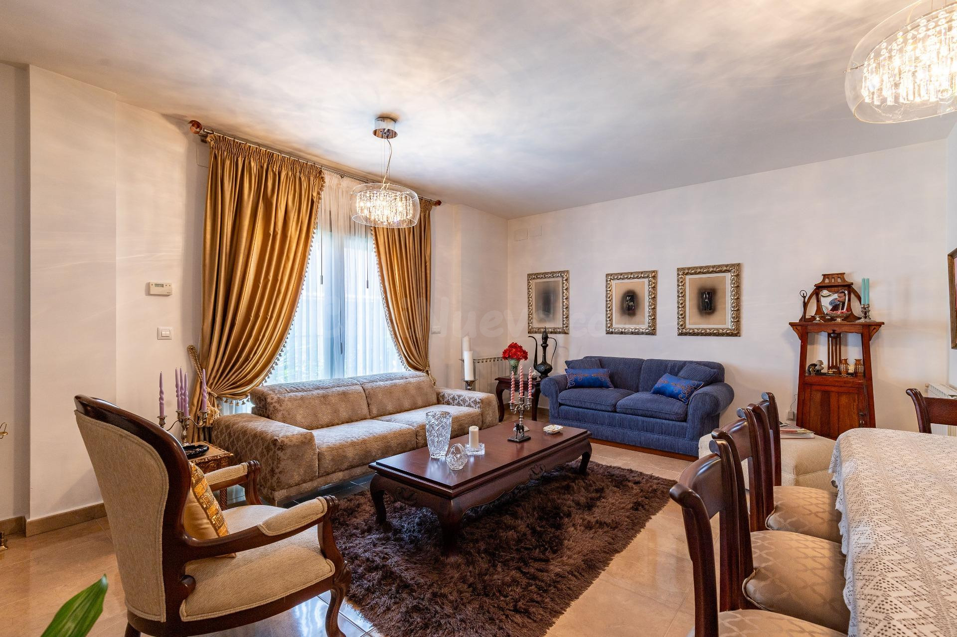 CHALET EN ZONA LLERENA - BADAJOZ - - foto 2