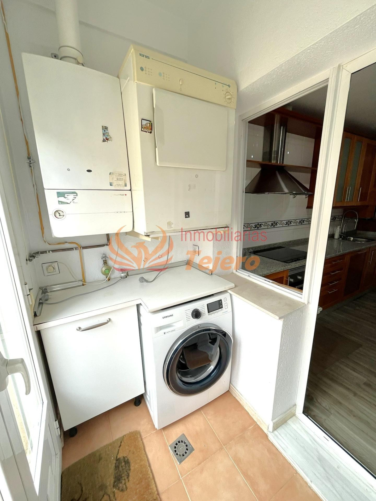 PISO EN ZONA R-66 - CÁCERES - - foto 4