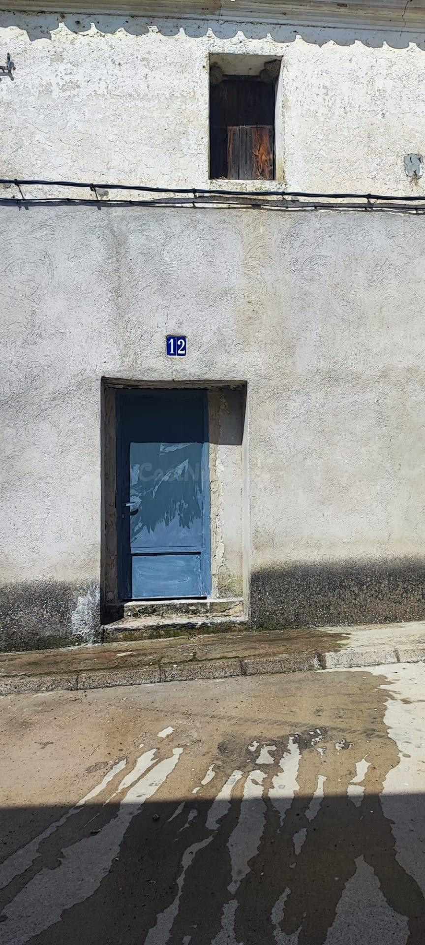 SOLAR EN MEMBRIO - CÁCERES -