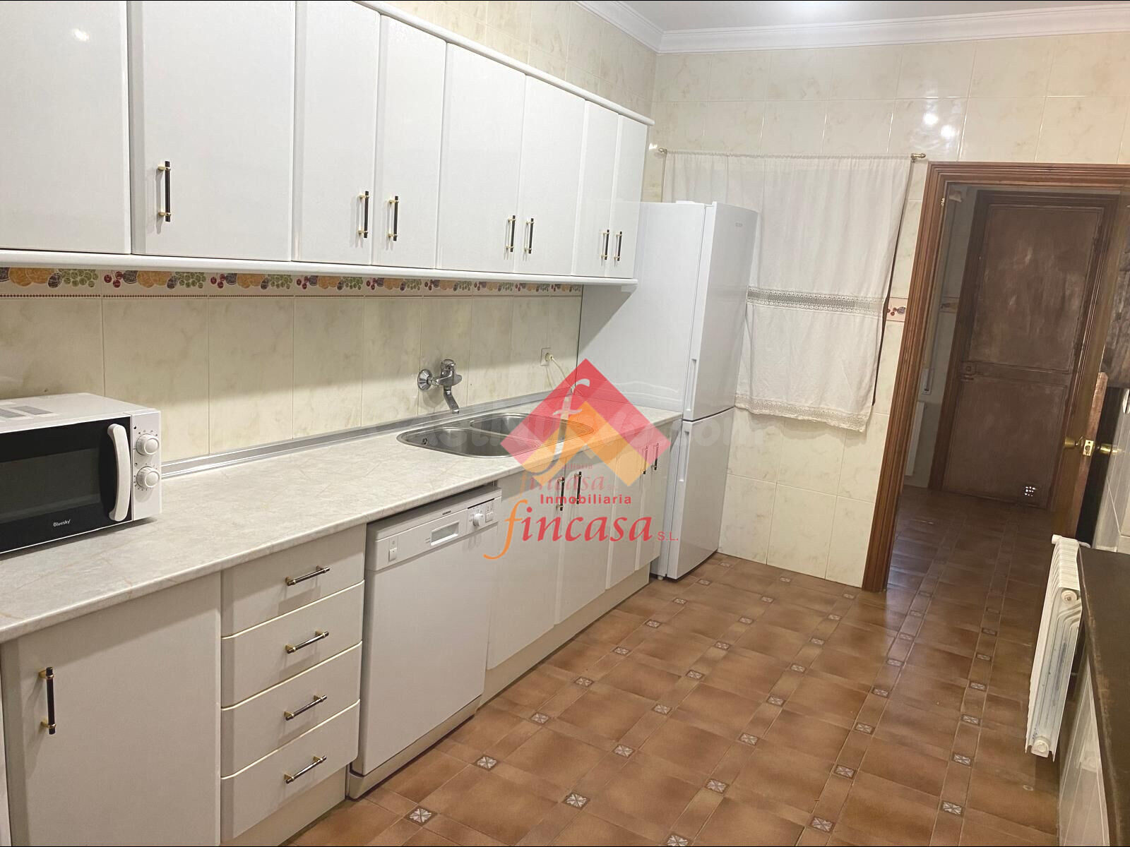 ALQUILER DE ESTUPENDA CASA DE CAMPO - foto 3