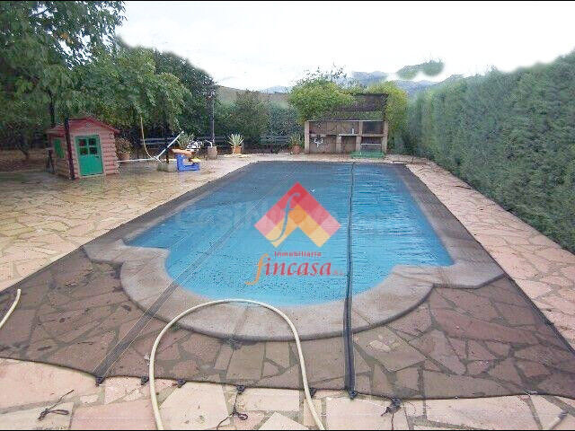 ESTUPENDA CASA DE CAMPO CON PISCINA