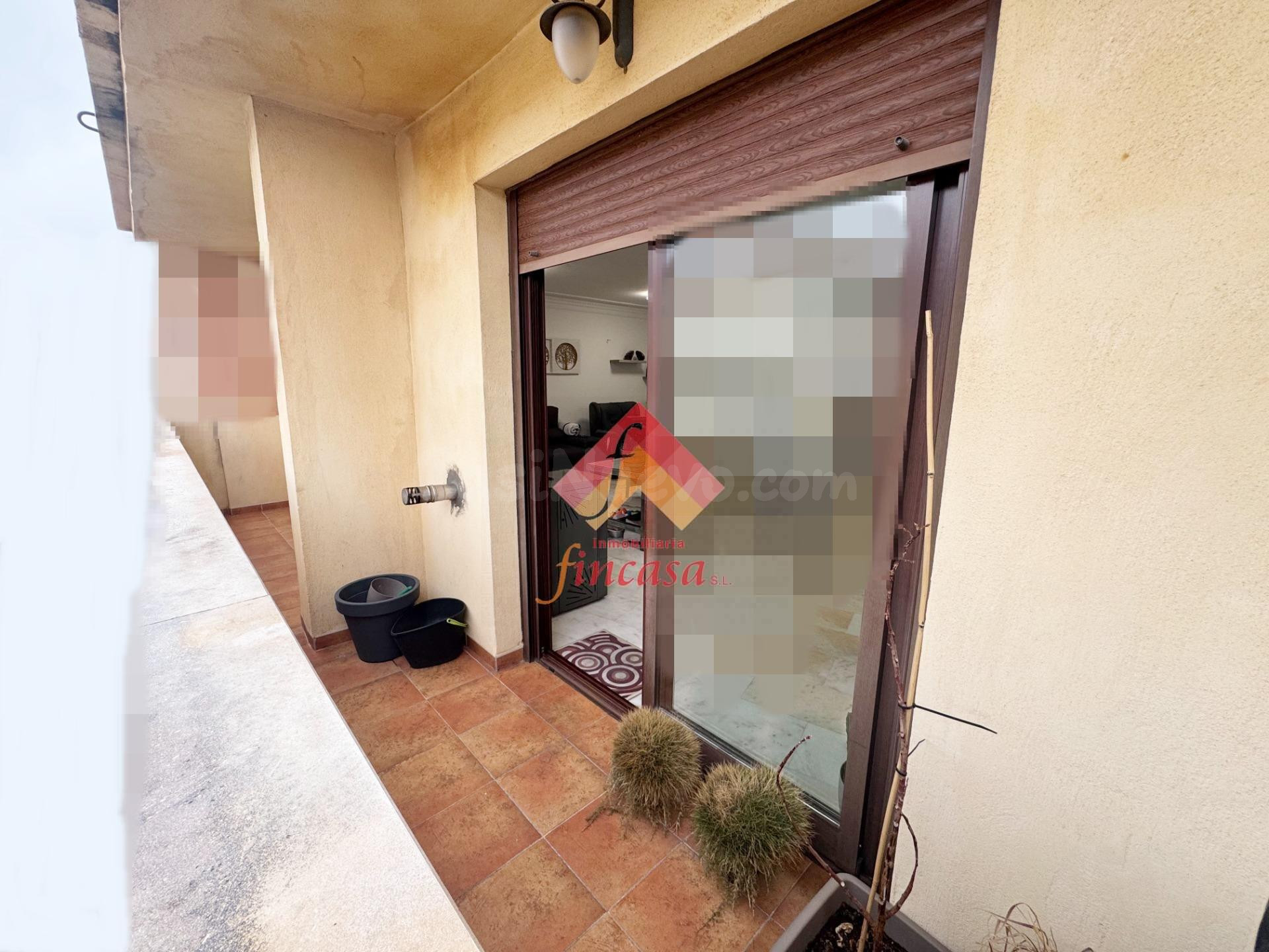 SE VENDE ESPECTACULAR PISO EN ZONA DE LA FERIA - foto 3