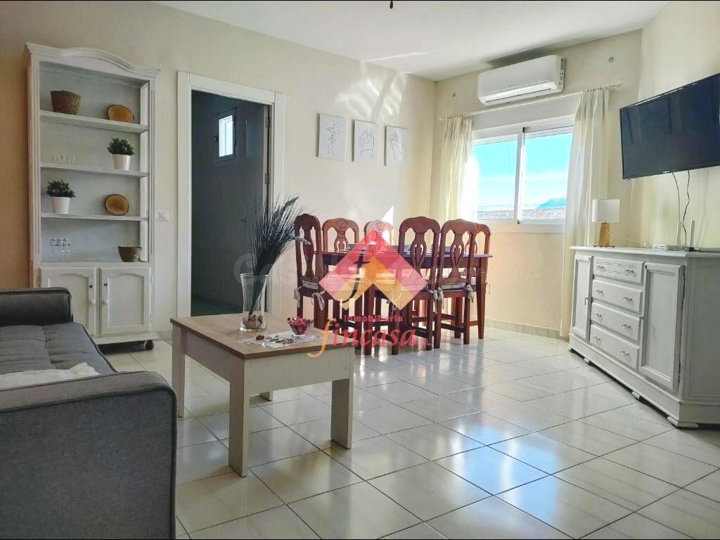 APARTAMENTO CON LICENCIA TURÍSTICA EN VIGOR EN PLENO CENTRO