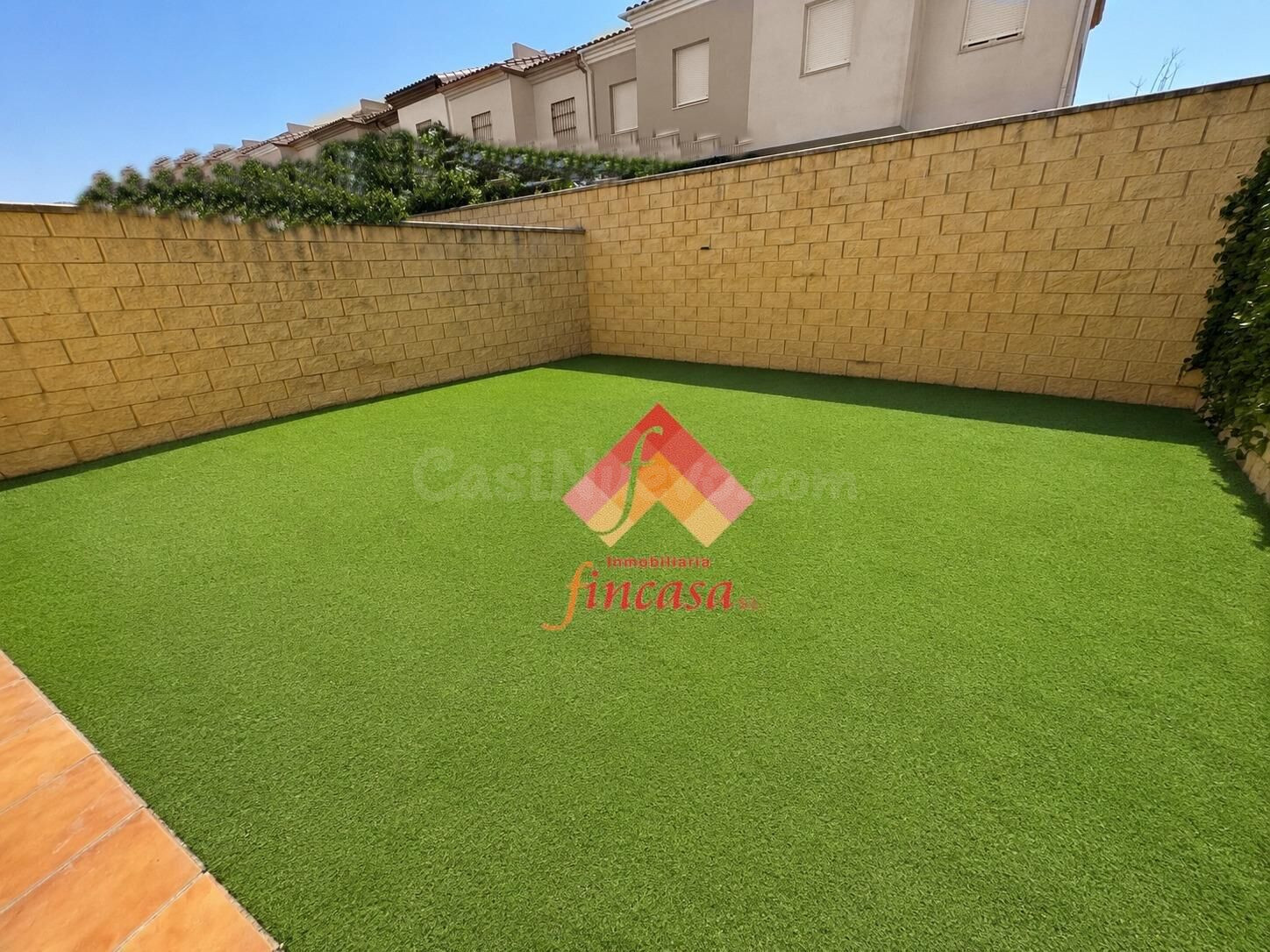 ESTUPENDA CASA EN ZONA DE ARENAL - foto 2
